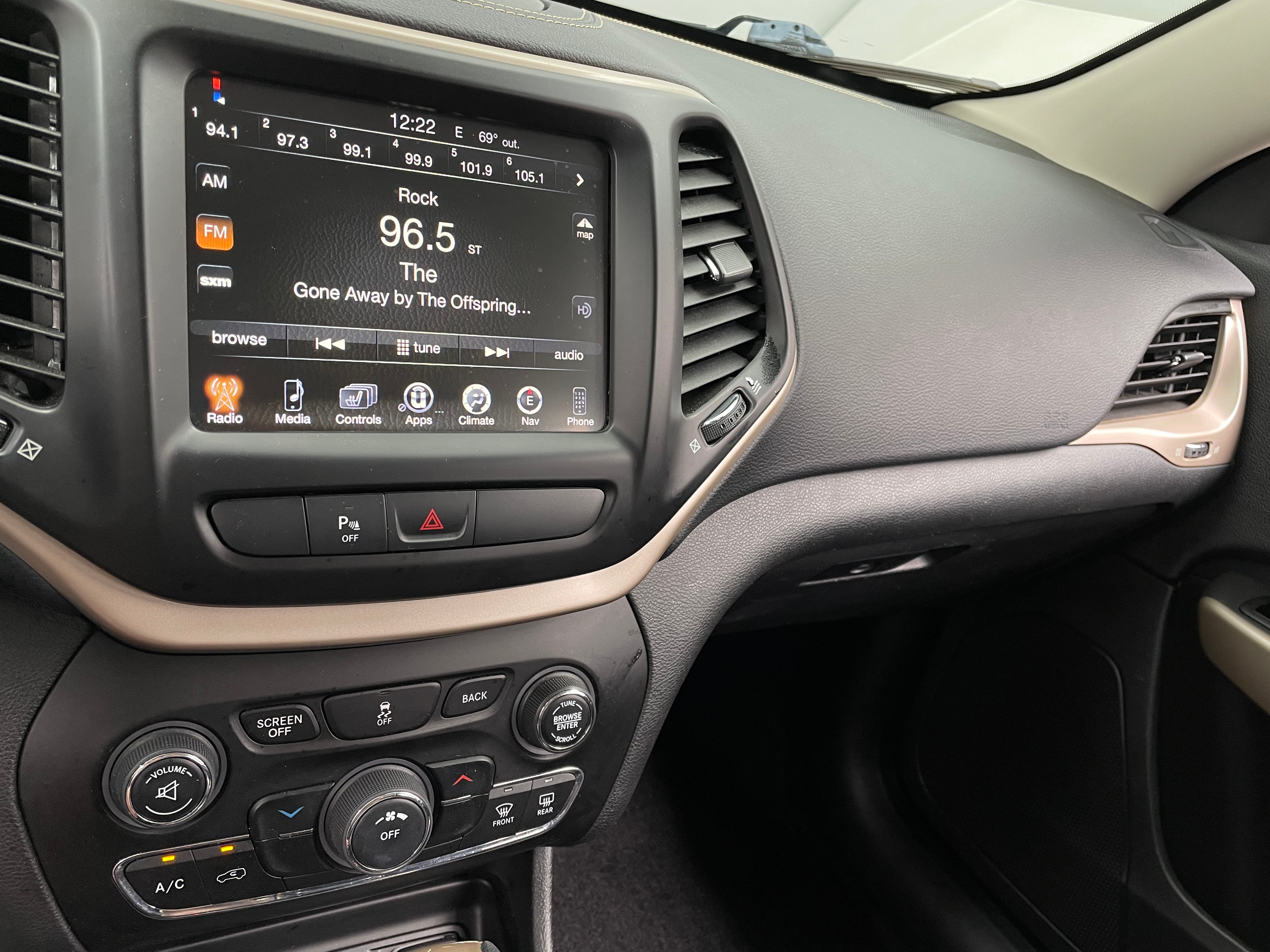 2018 Jeep Cherokee Latitude 4