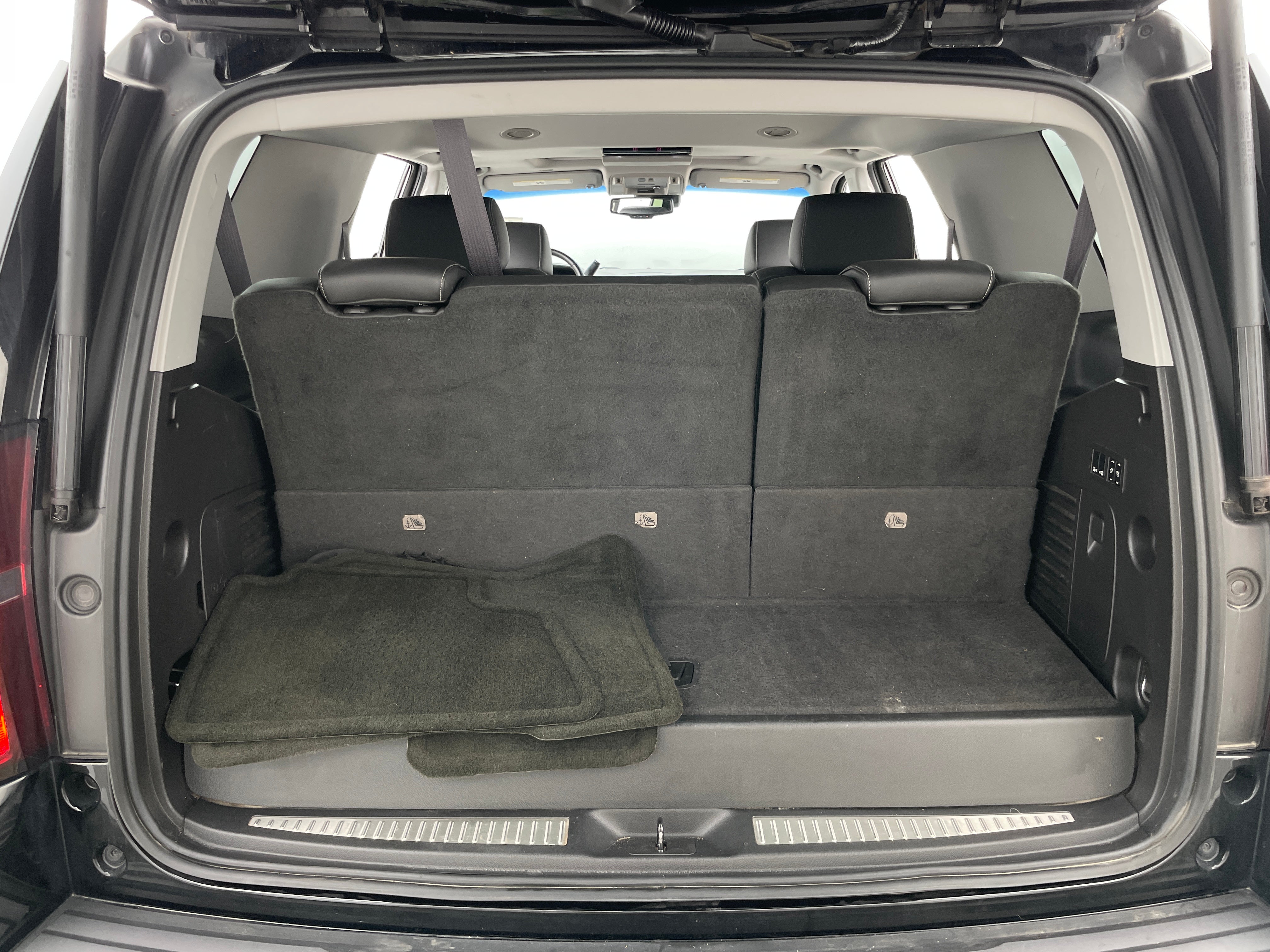2015 Chevrolet Tahoe LTZ 6