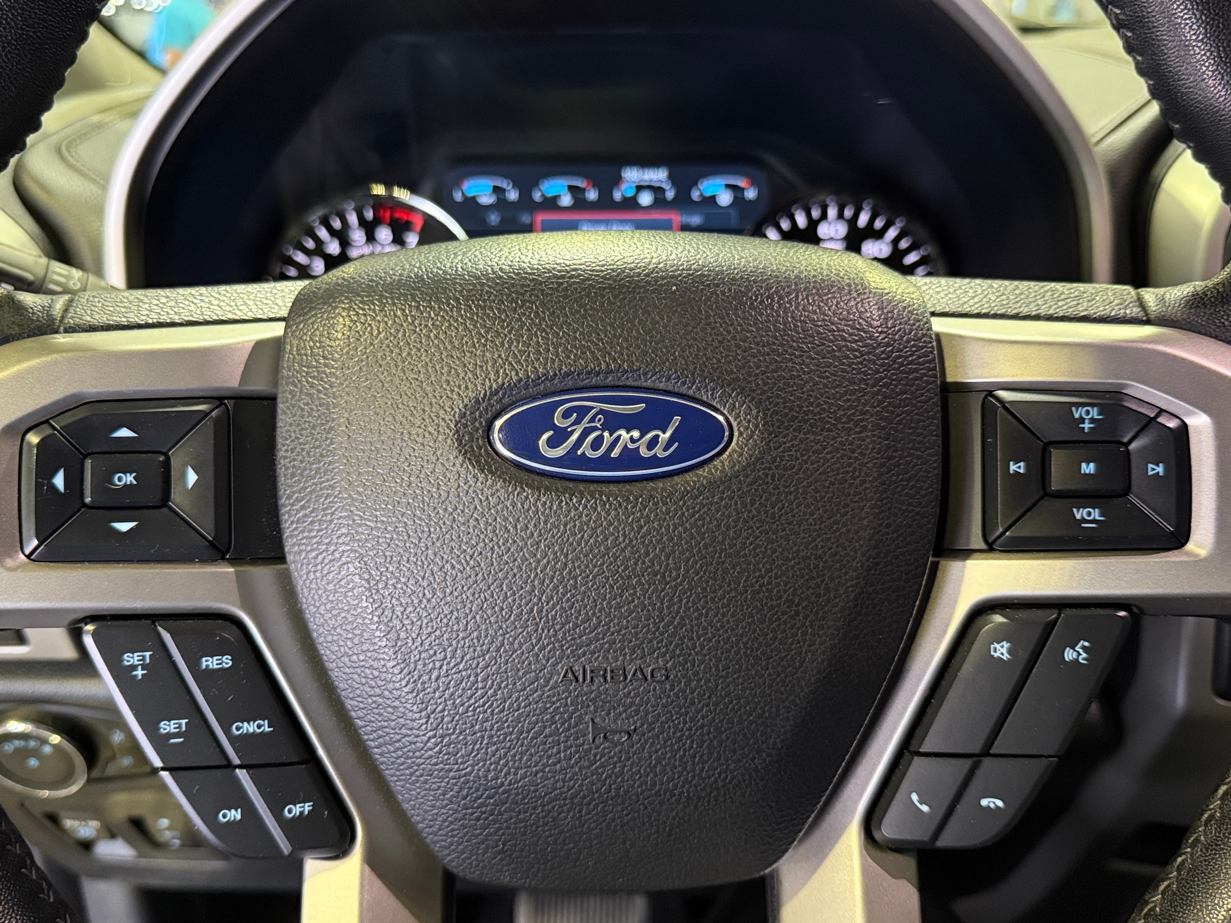 2020 Ford Econoline E-150 4