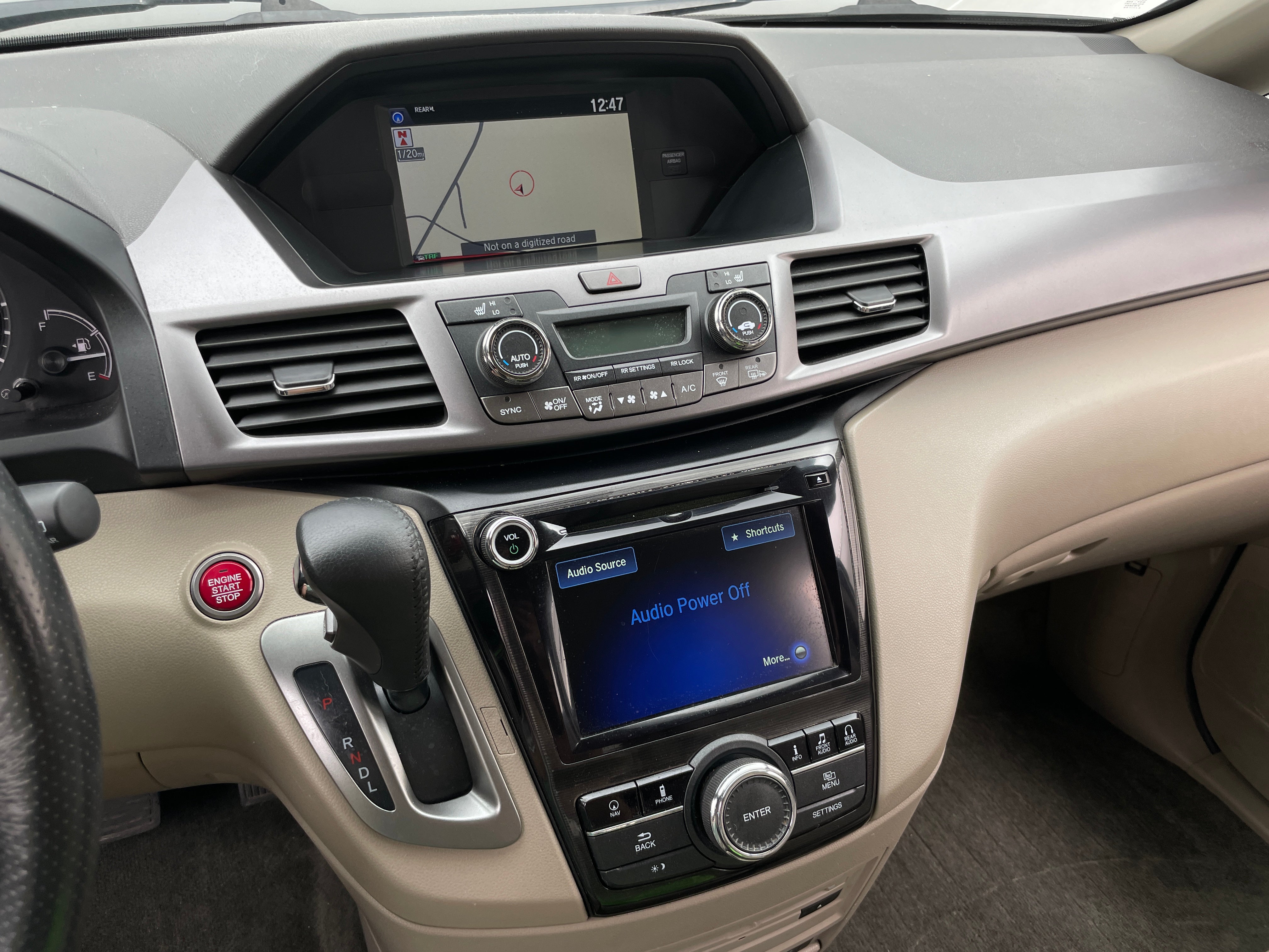 2014 Honda Odyssey Touring 3