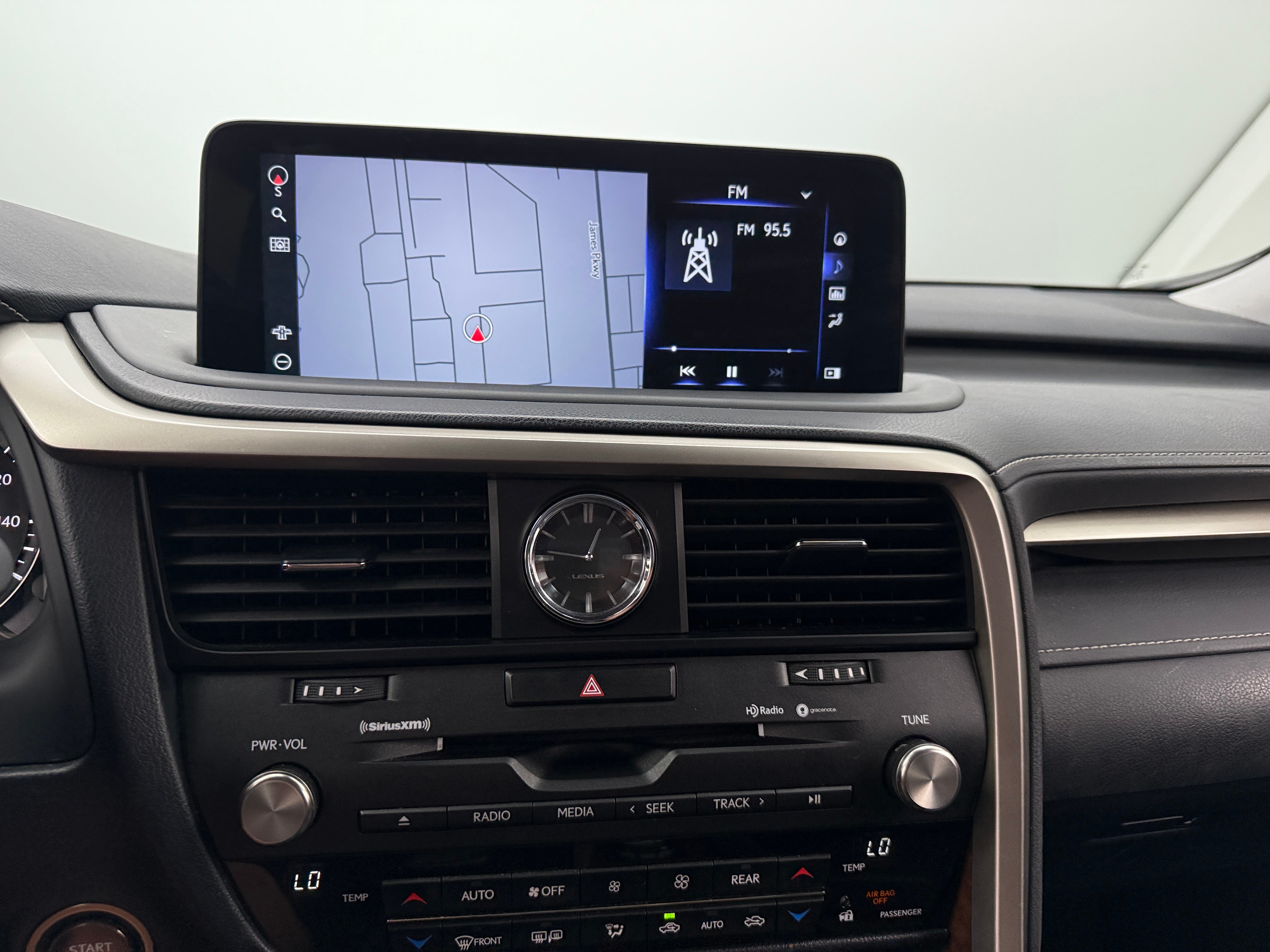2021 Lexus RX 350L 3