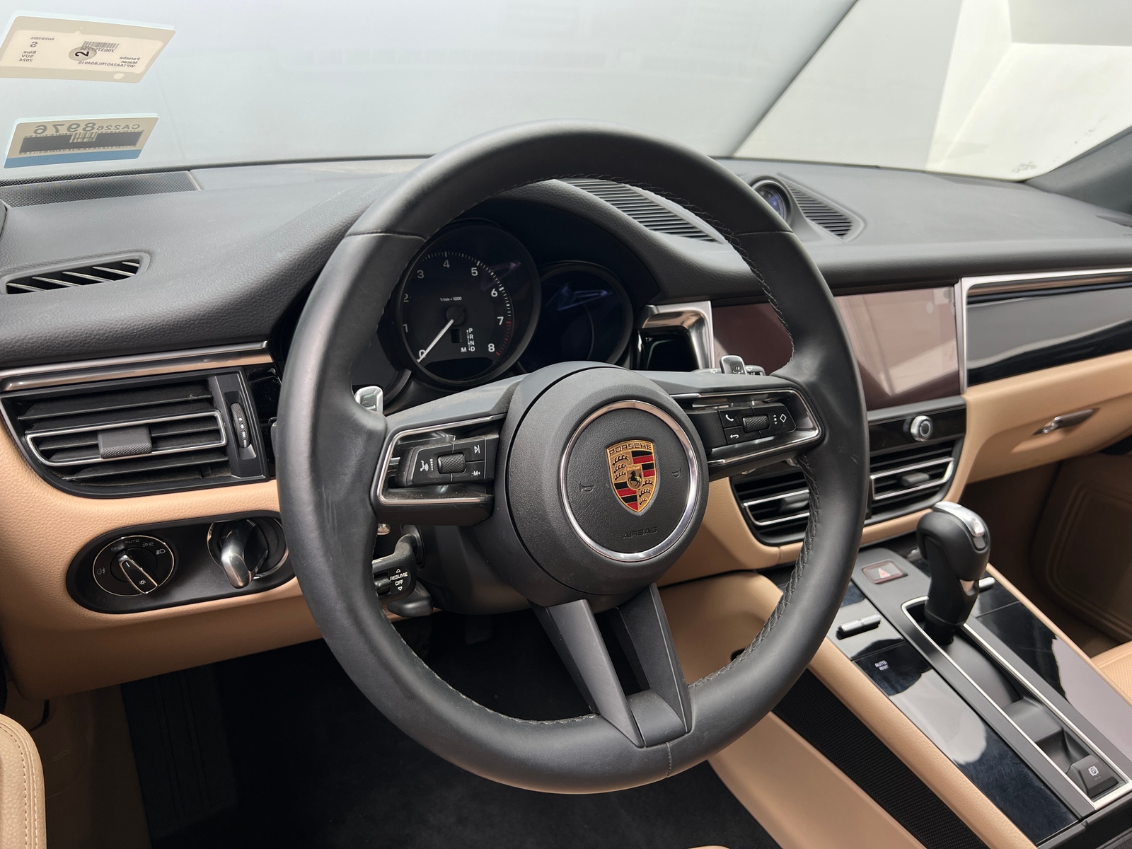 Thumbnail: 2024 Porsche Macan - 4