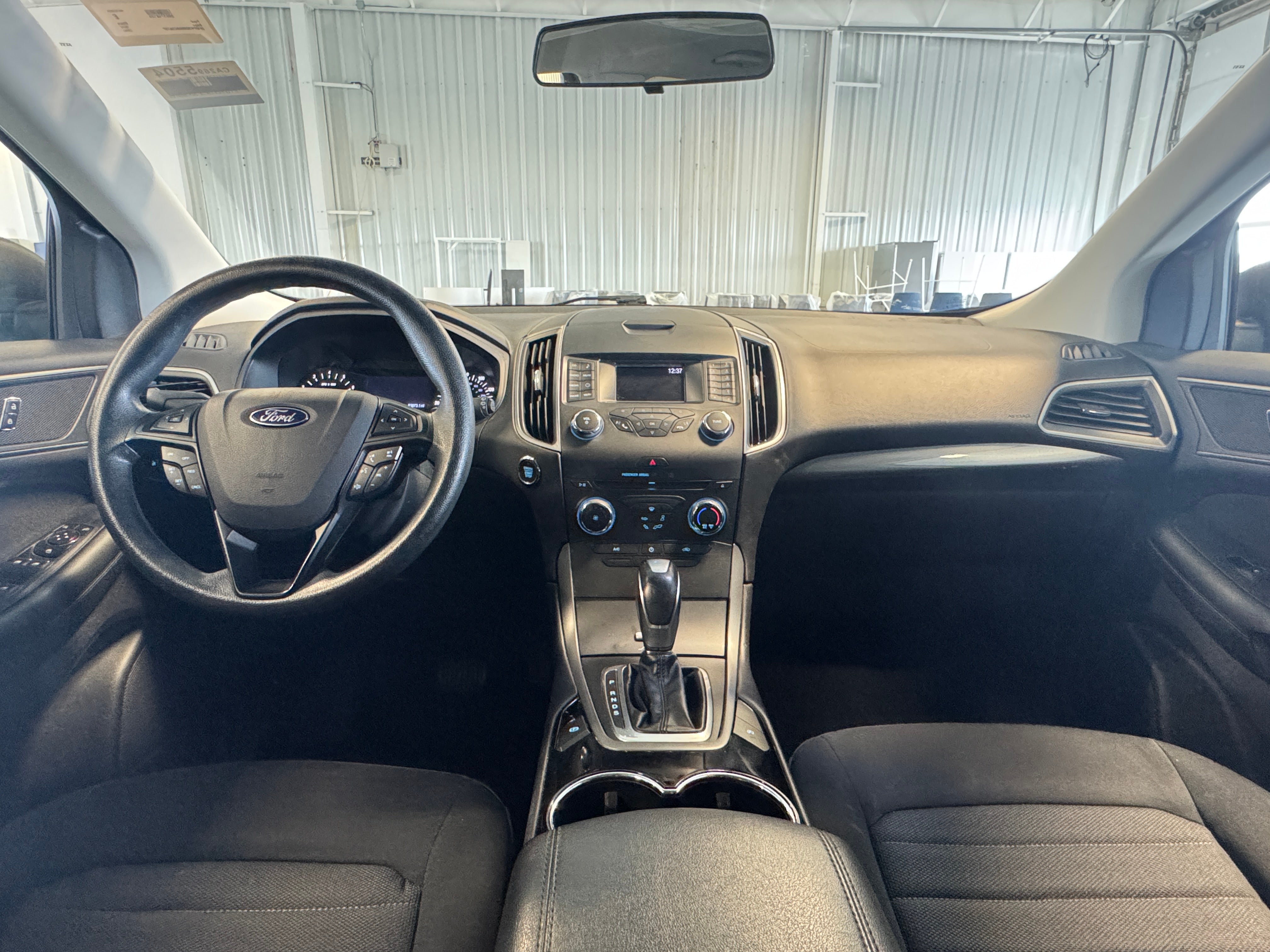 2016 Ford Edge SE 3