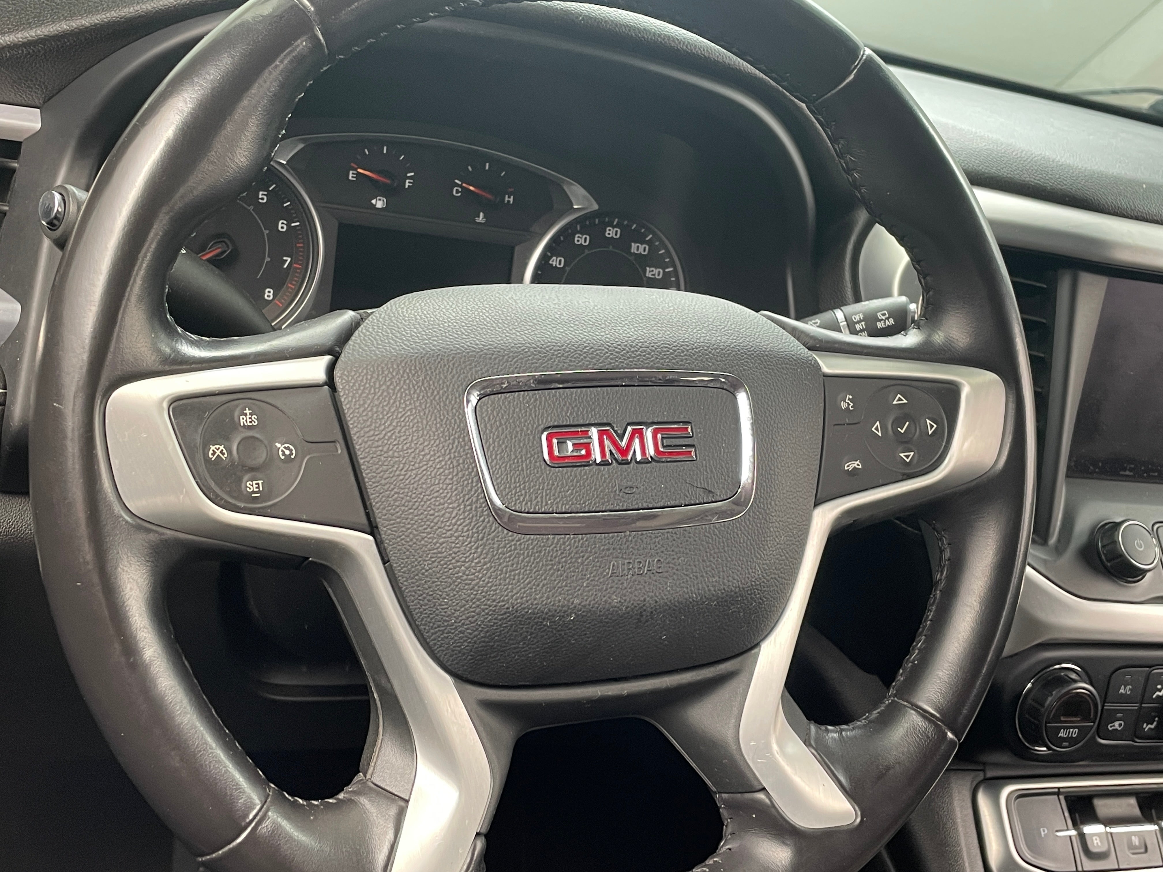 2020 GMC Acadia SLE 5