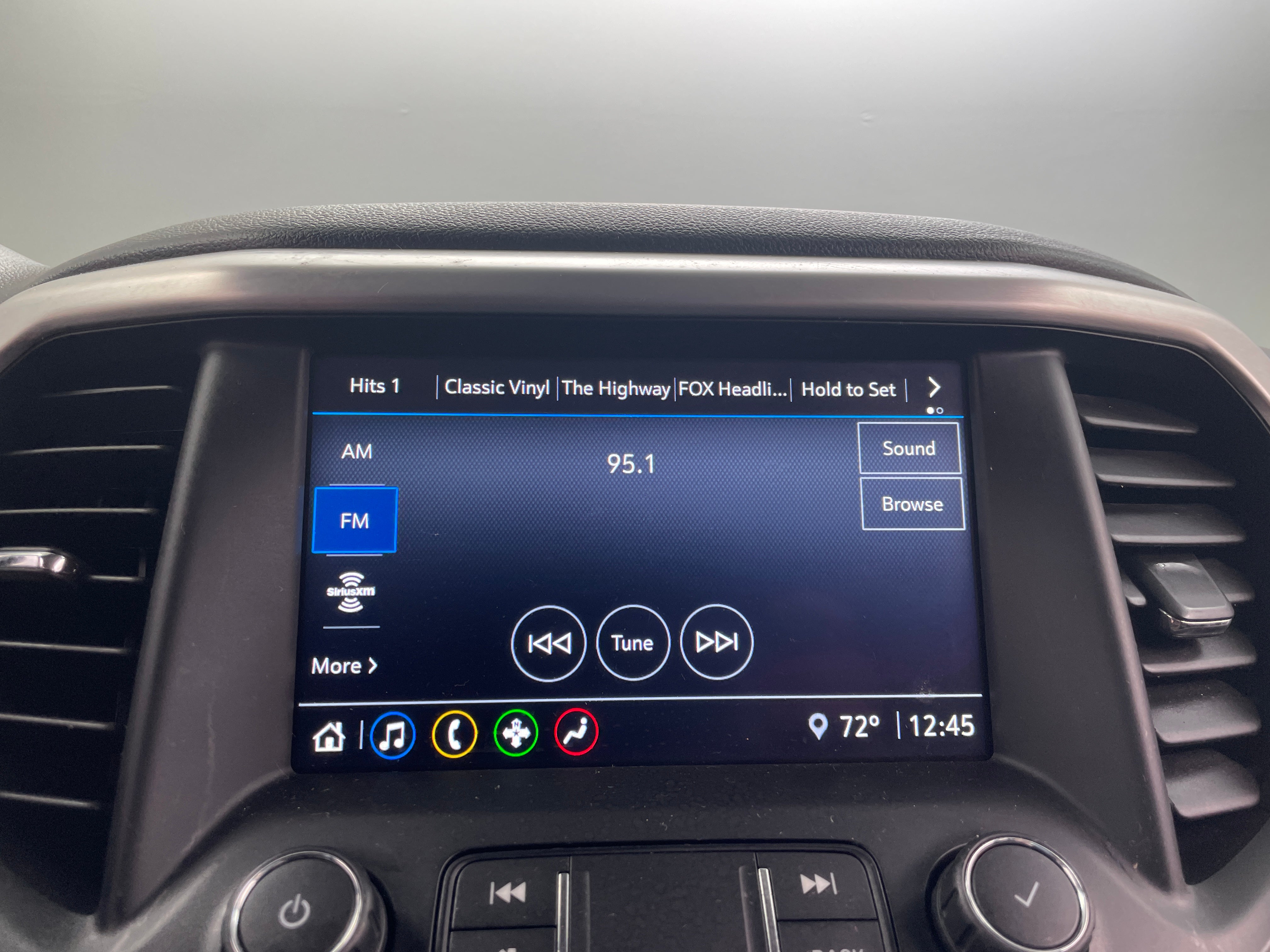2020 GMC Acadia SLE 4