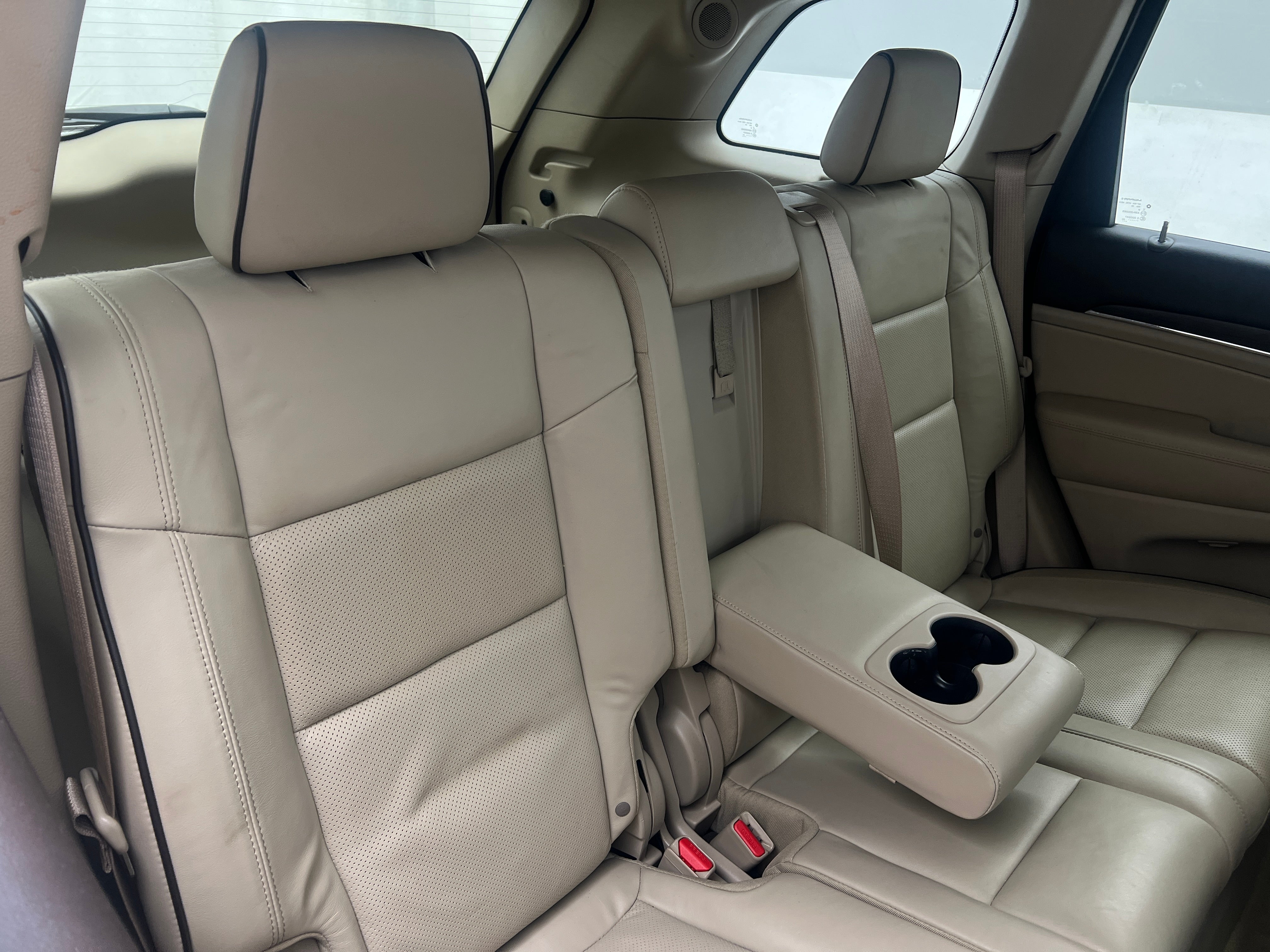 2020 Jeep Grand Cherokee Overland 5