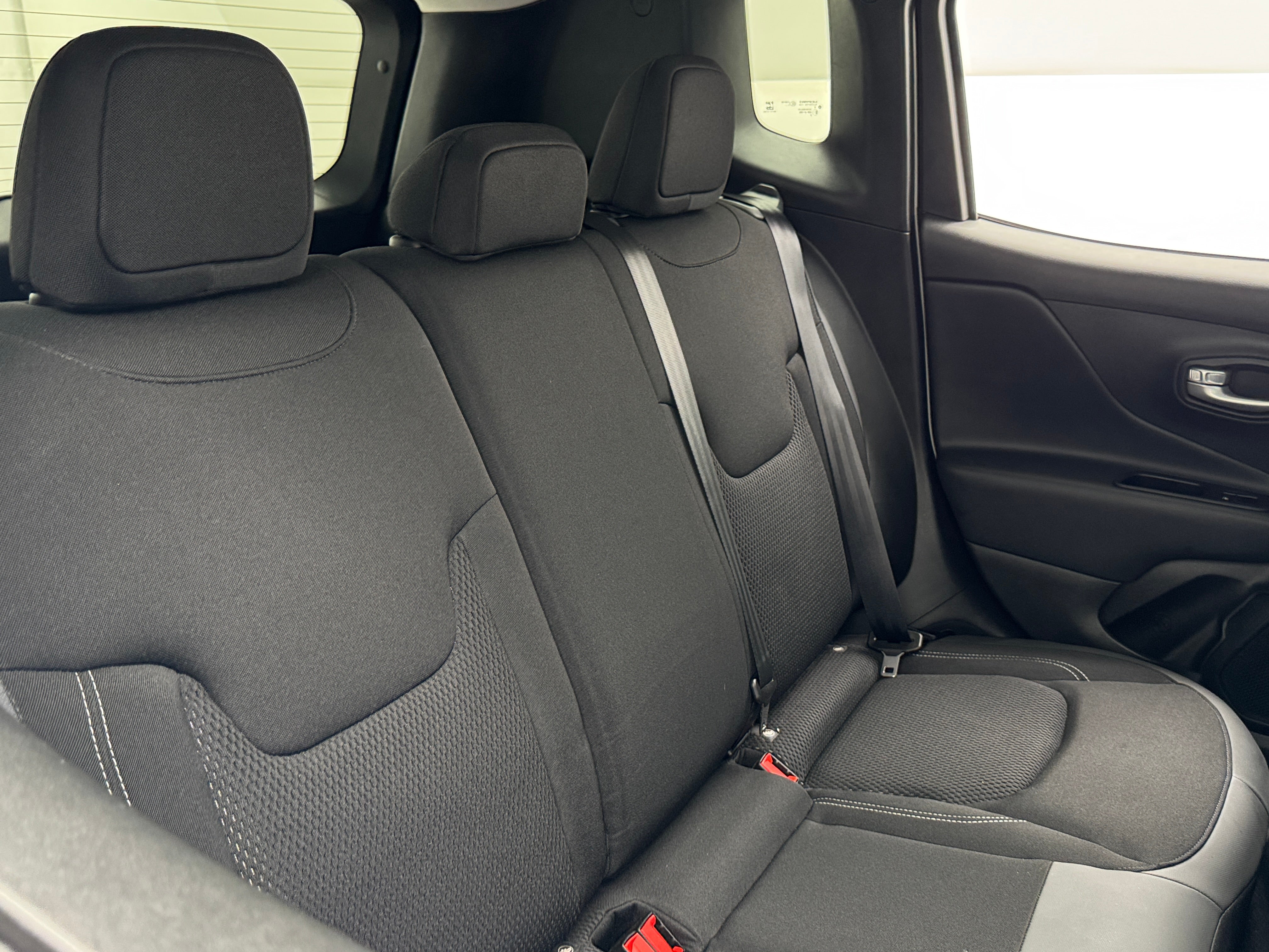 2023 Jeep Renegade Latitude 6
