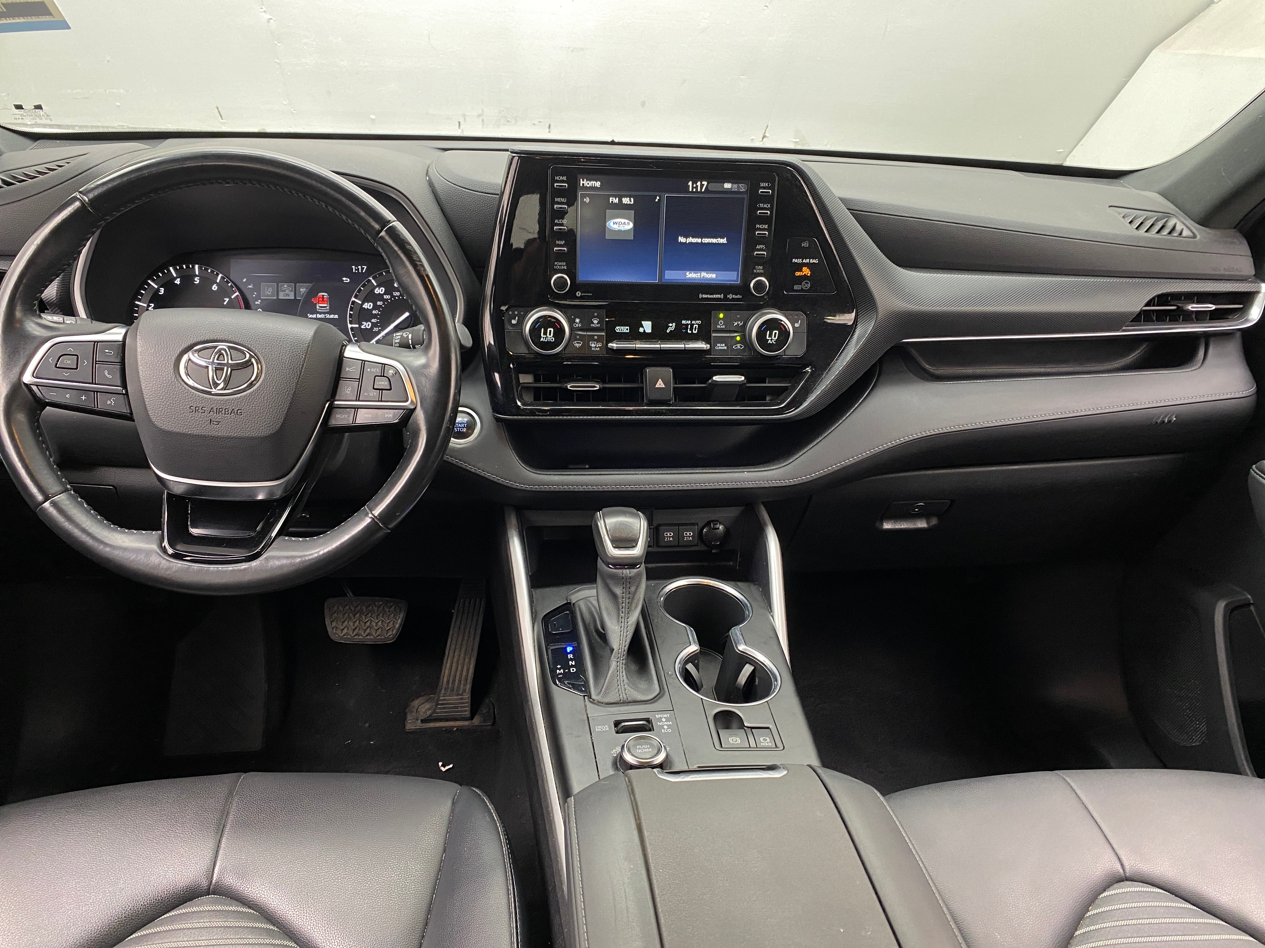 2021 Toyota Highlander XSE 2
