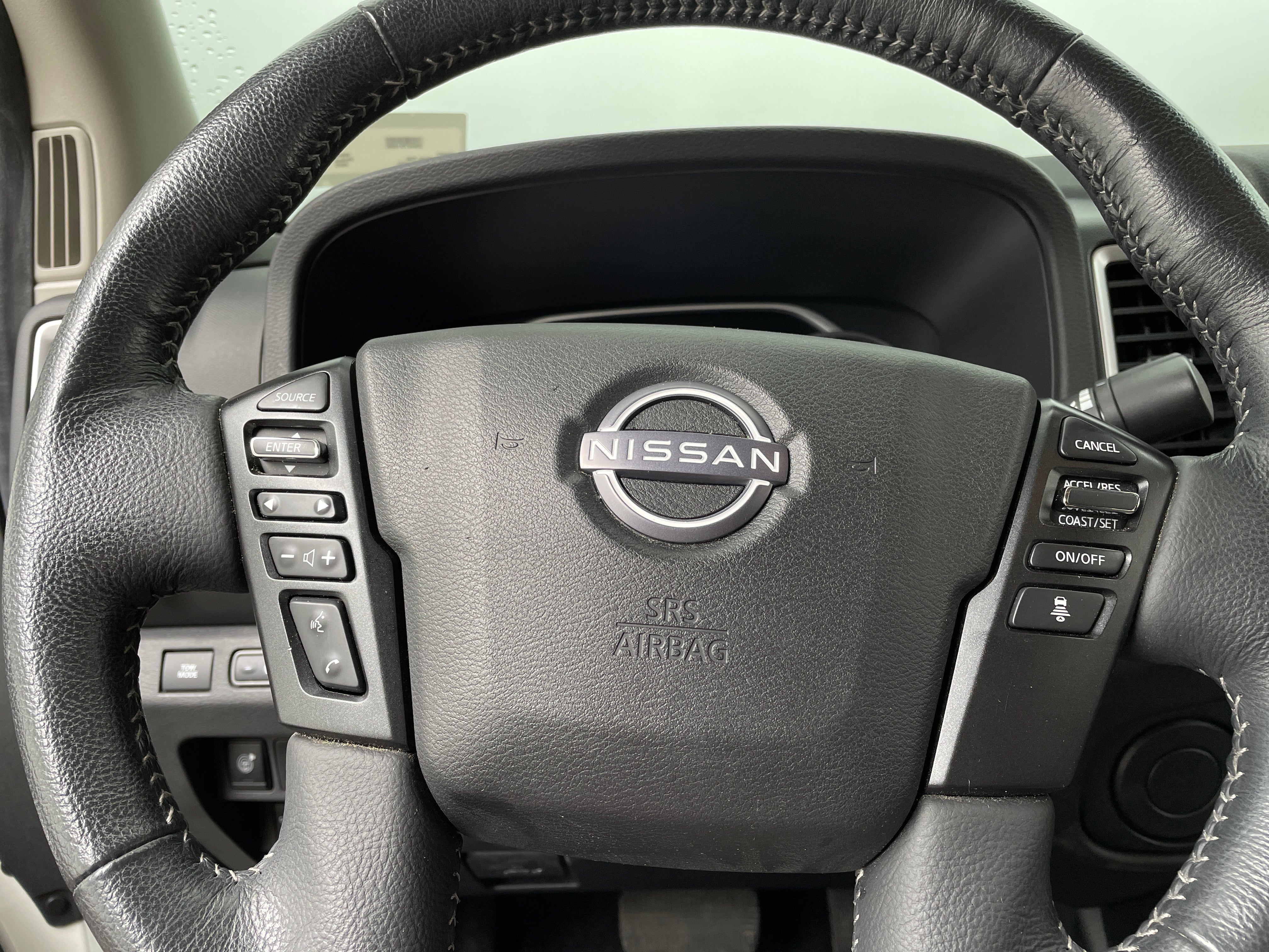 2022 Nissan Frontier SV 5