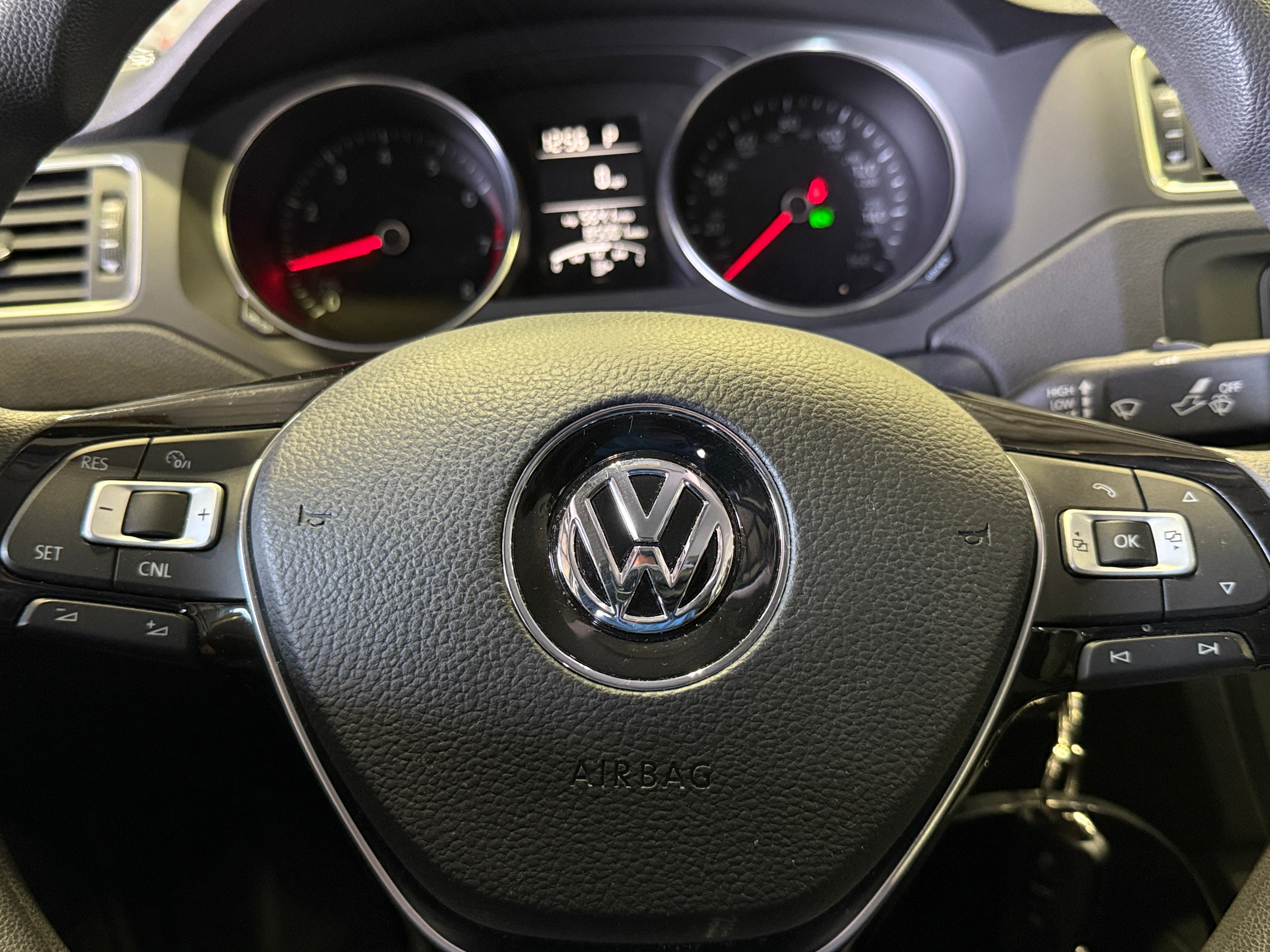 2017 Volkswagen Jetta S 5