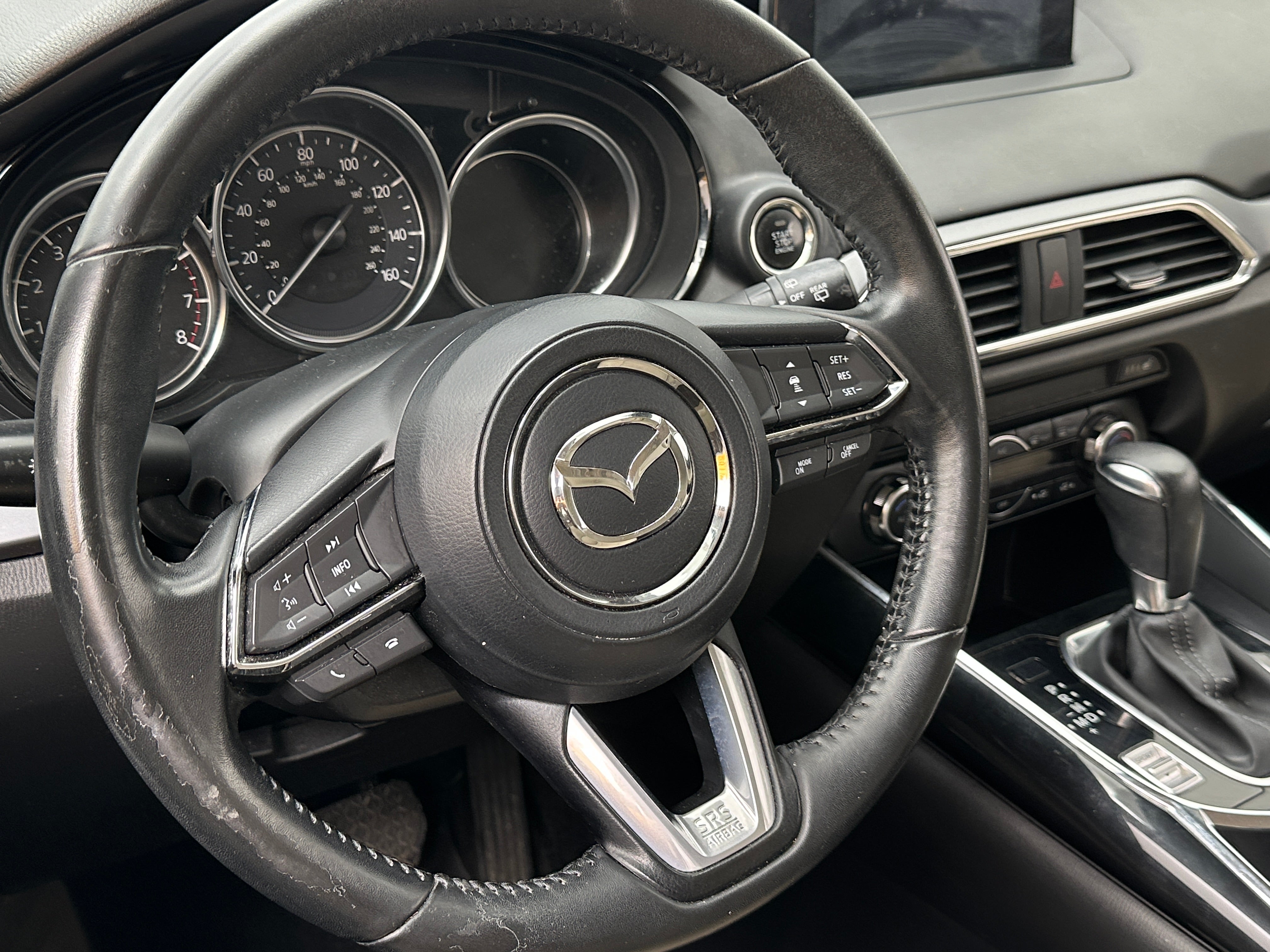 2018 Mazda CX-9 Touring 4