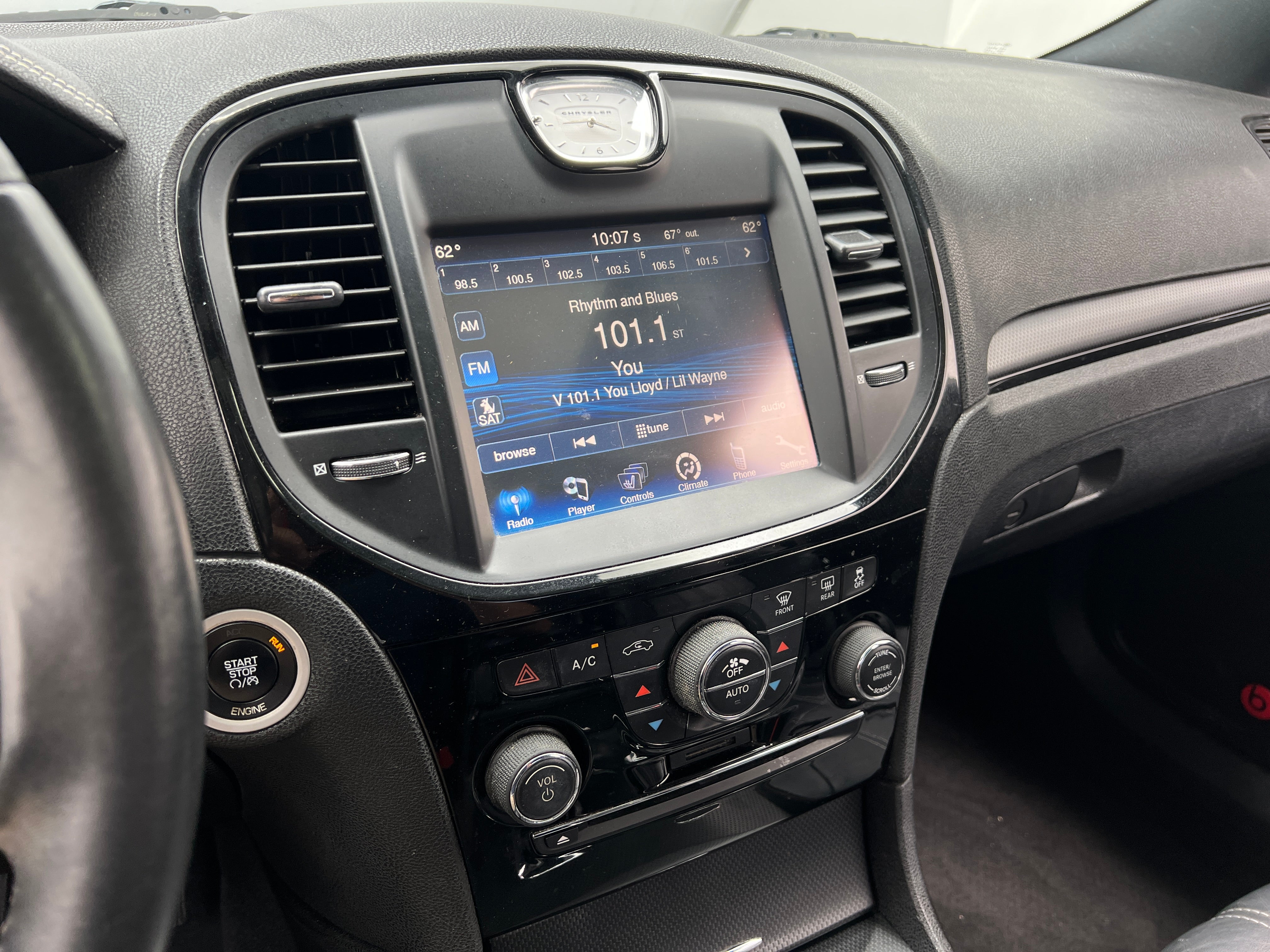 2014 Chrysler 300 S 3