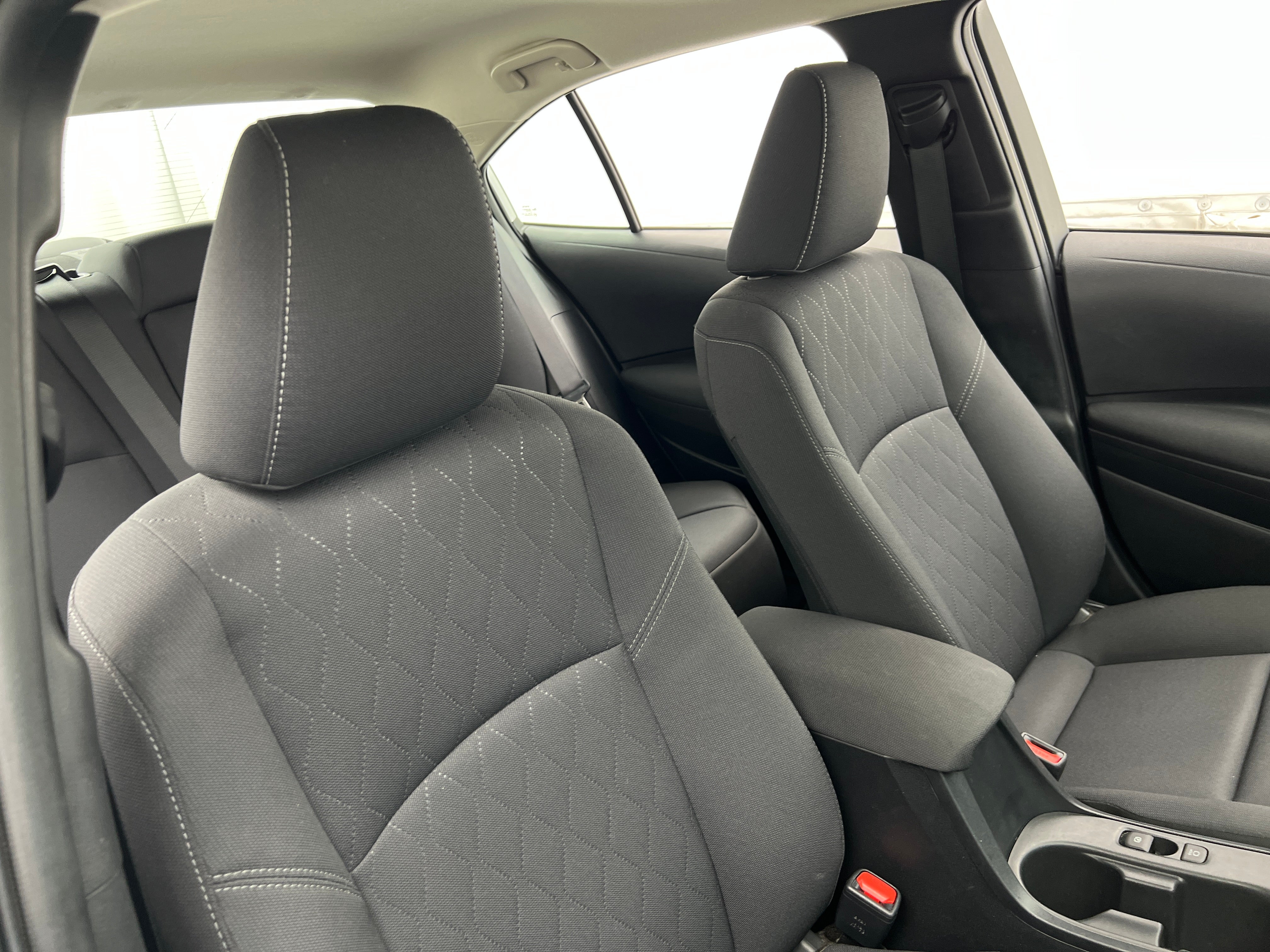 2024 Toyota Corolla LE 2