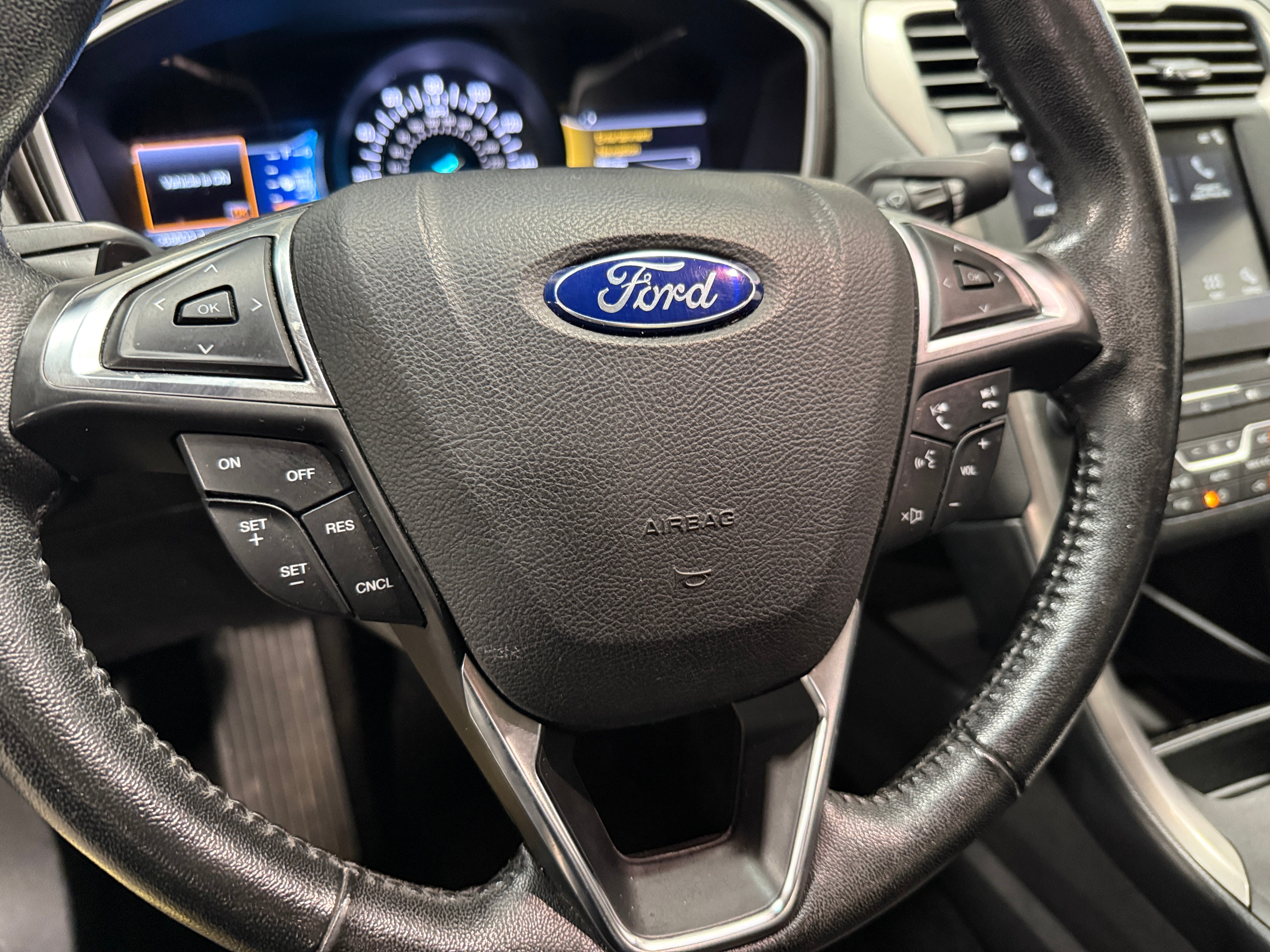 2017 Ford Fusion SE 5