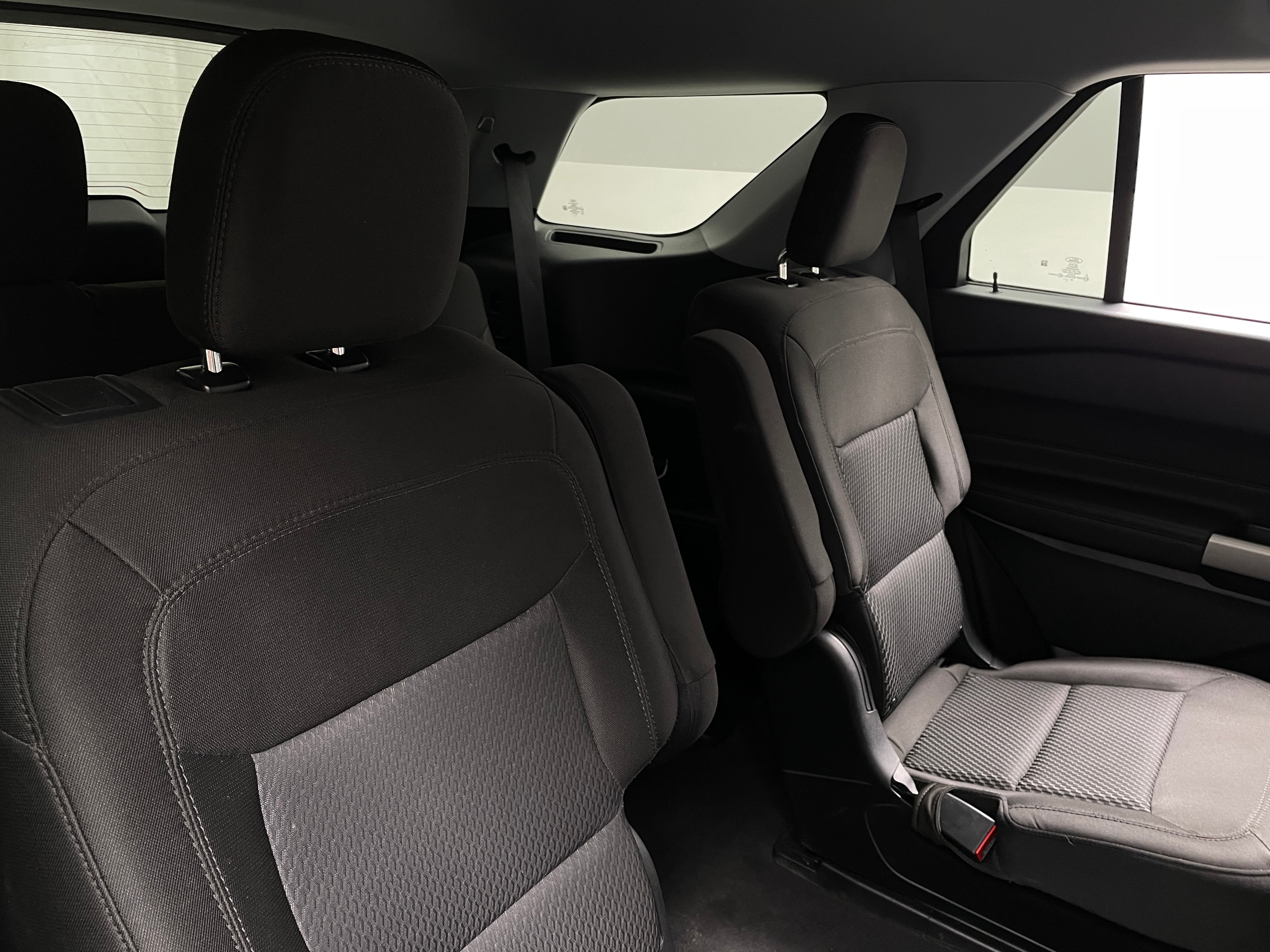 2023 Ford Explorer XLT 6