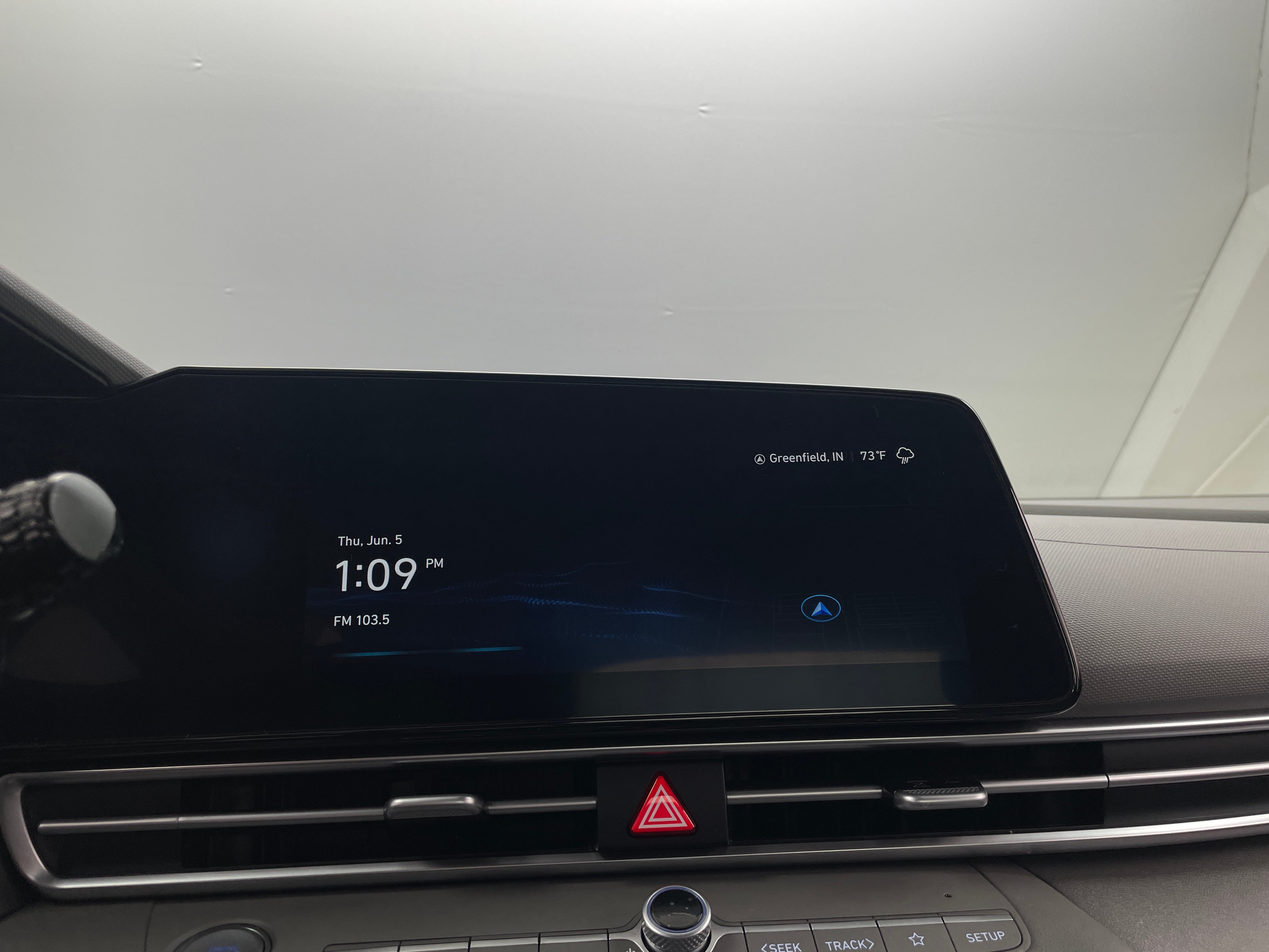 Thumbnail: 2023 Hyundai Elantra - 4