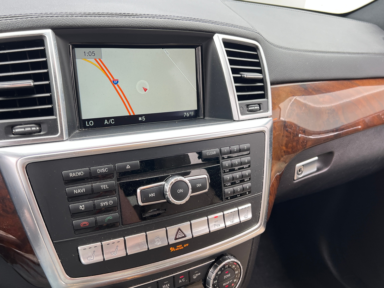 Thumbnail: 2016 Mercedes-Benz GL-Class - 3