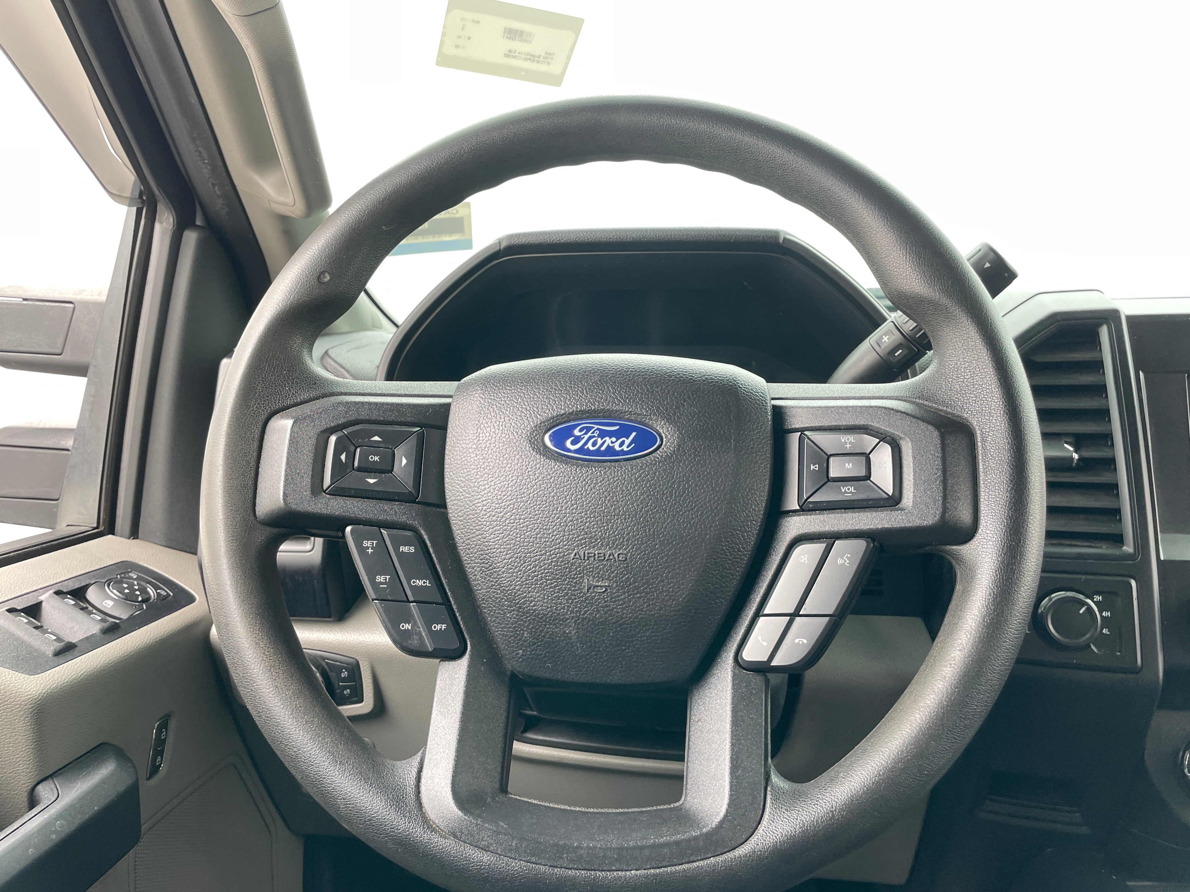 2019 Ford Econoline E-150 5