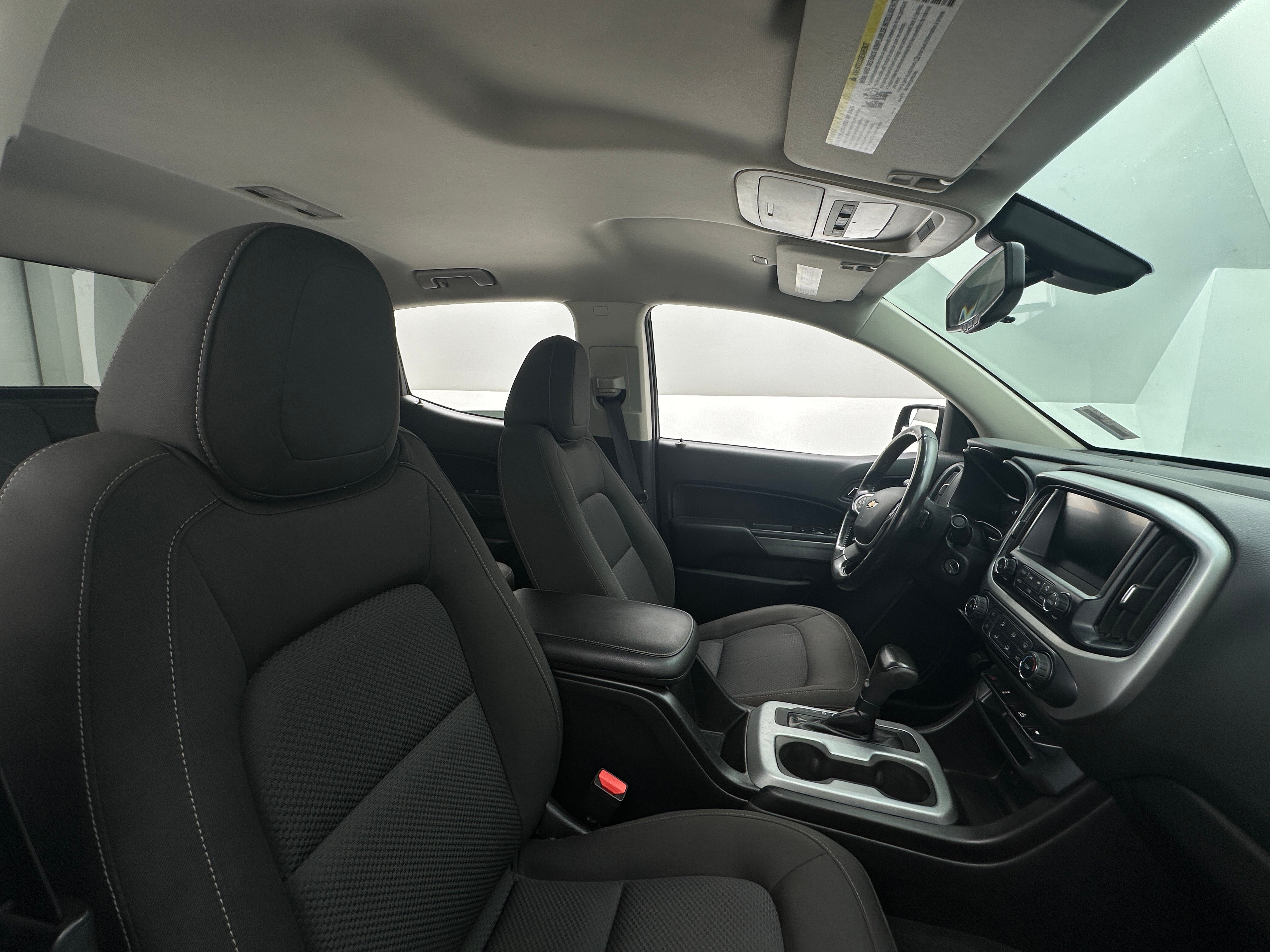 2018 Chevrolet Colorado LT 2