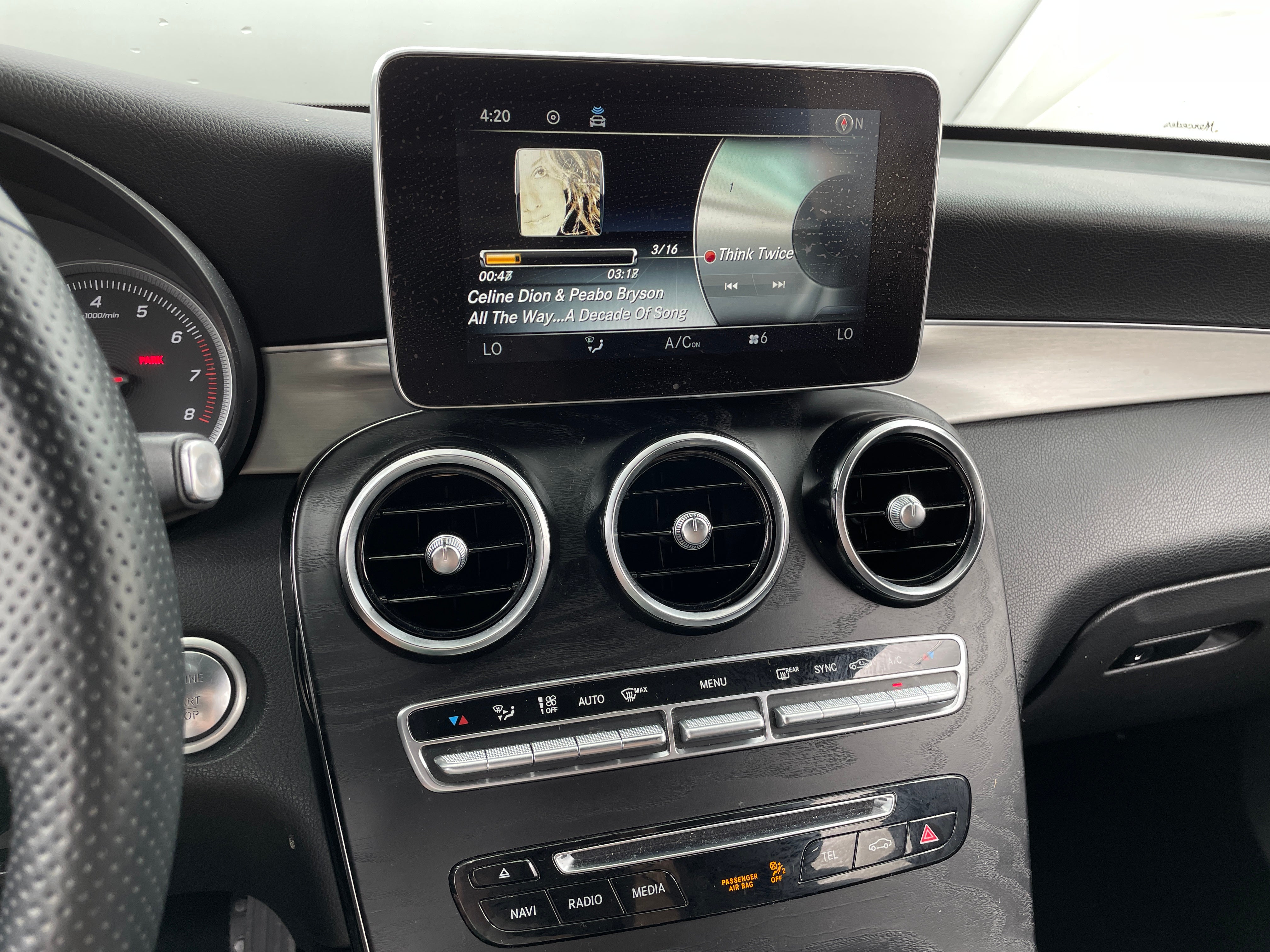 2019 Mercedes-Benz GLC 300 3