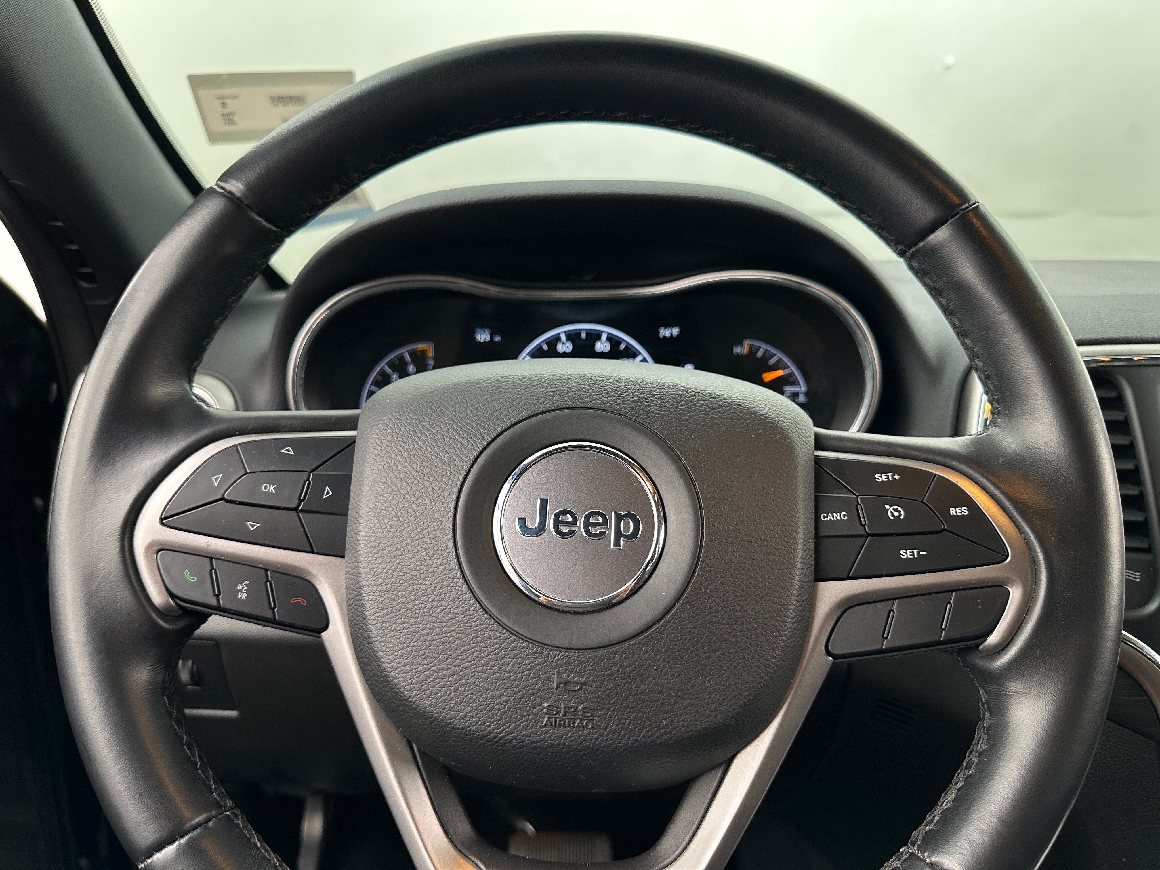 2021 Jeep Grand Cherokee Laredo 5