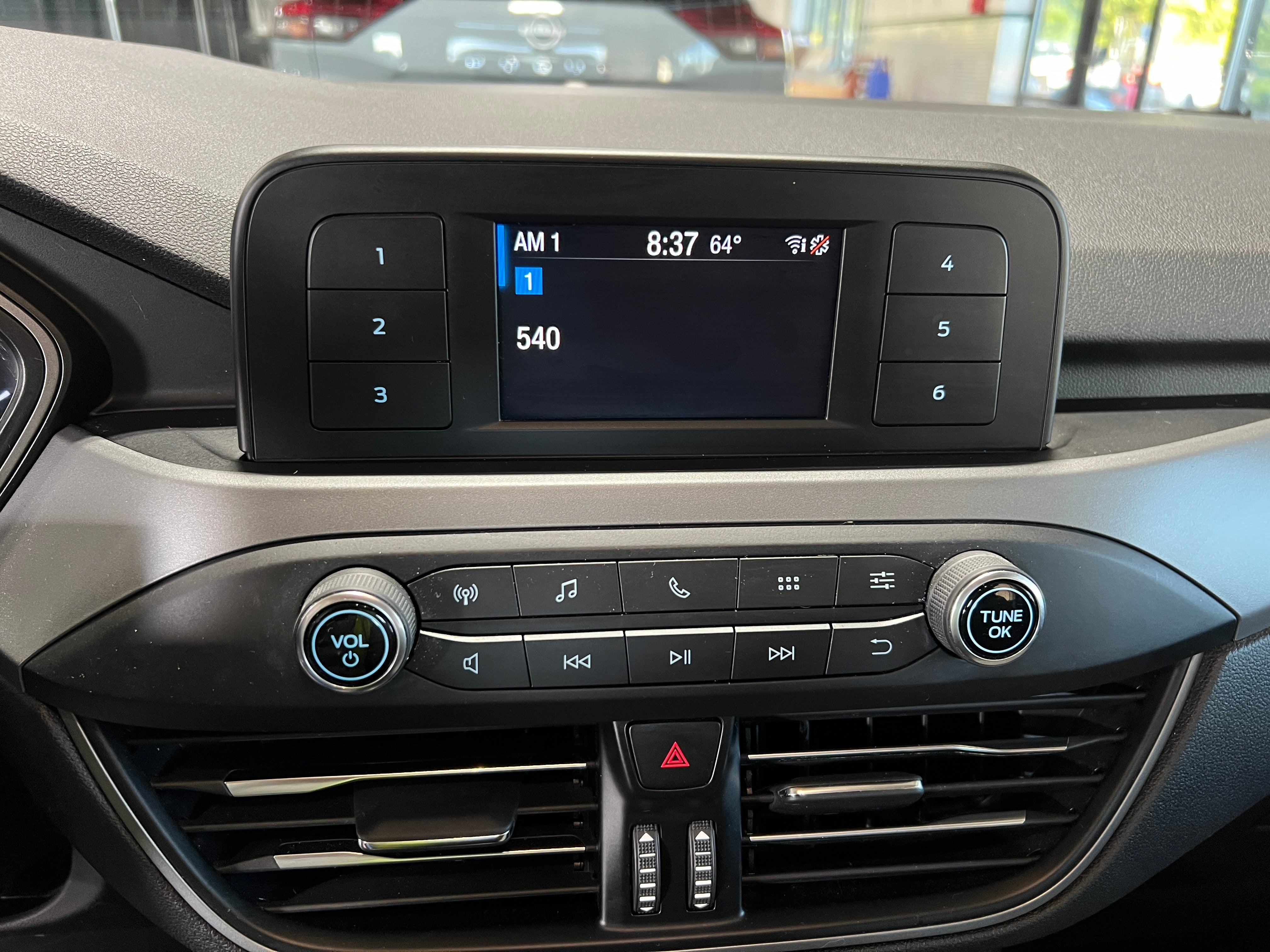 2020 Ford Escape S 4