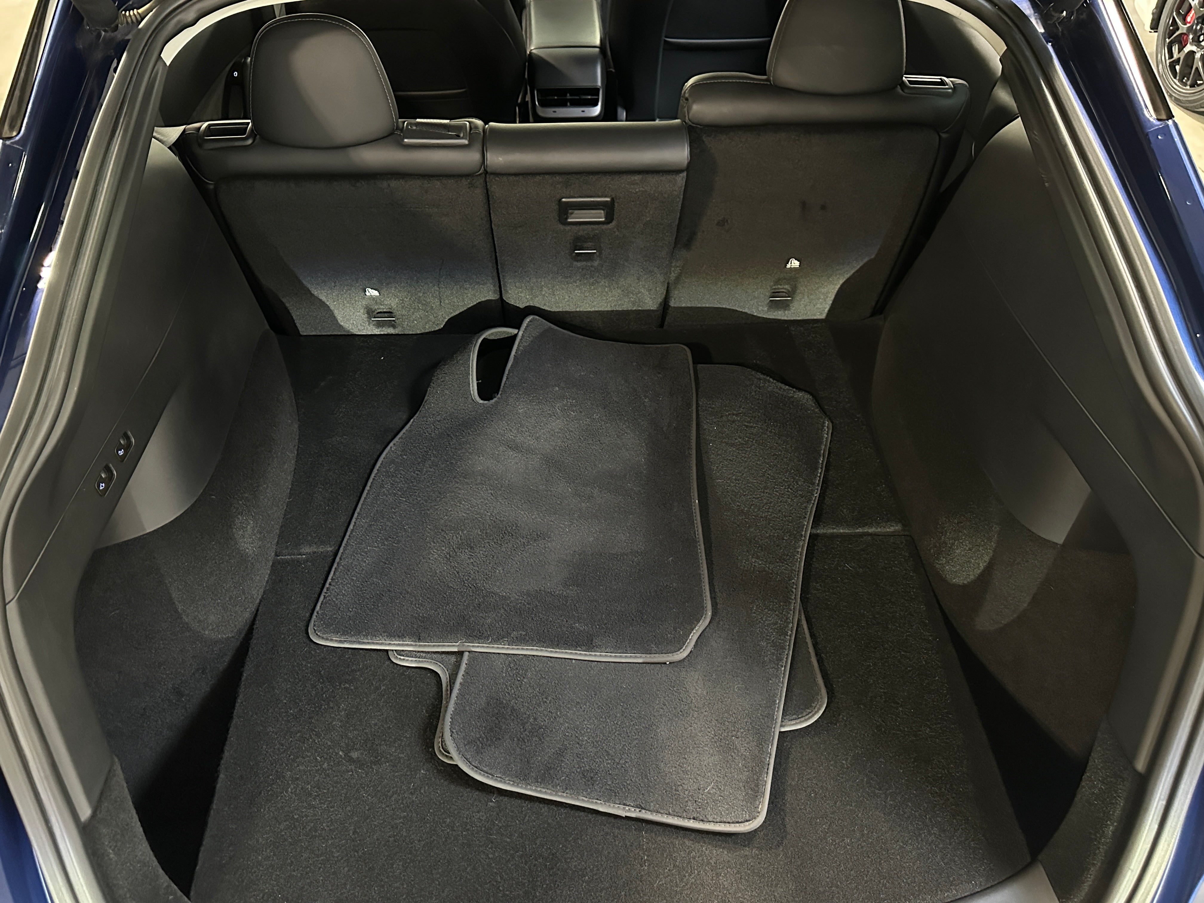 2022 Tesla Model Y Long Range 6