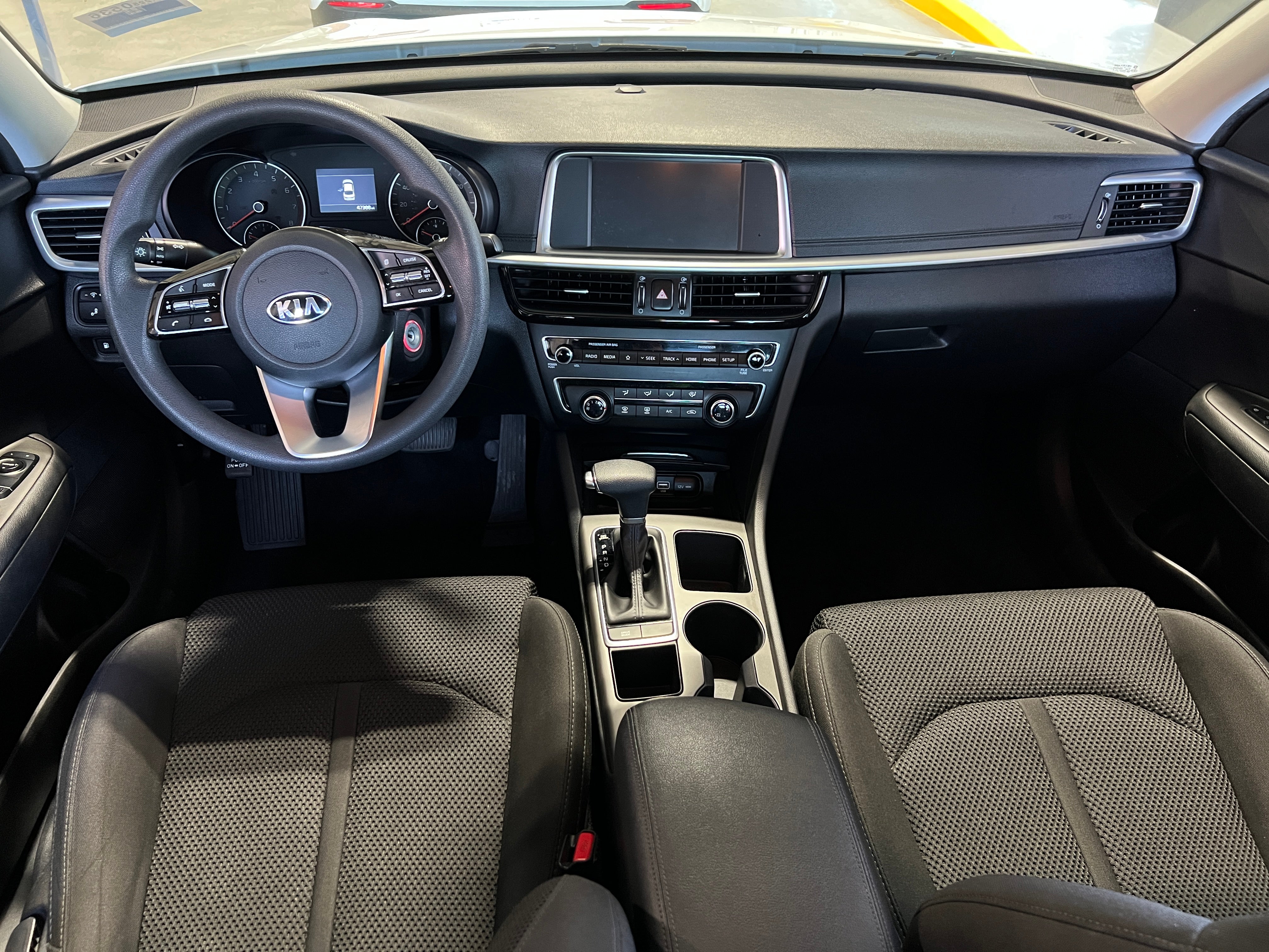 Thumbnail: 2019 Kia Optima - 3