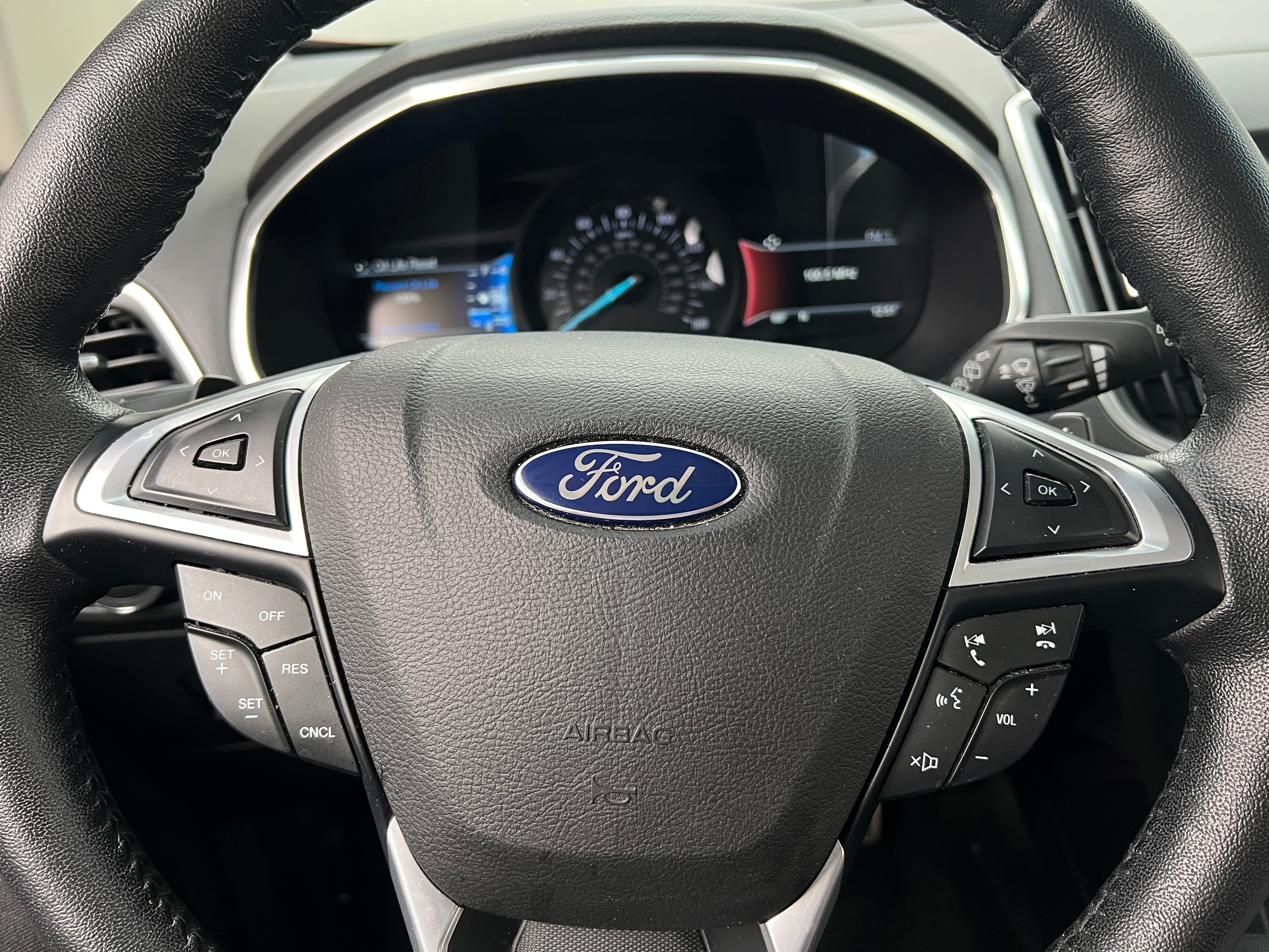 2017 Ford Edge Sport 4