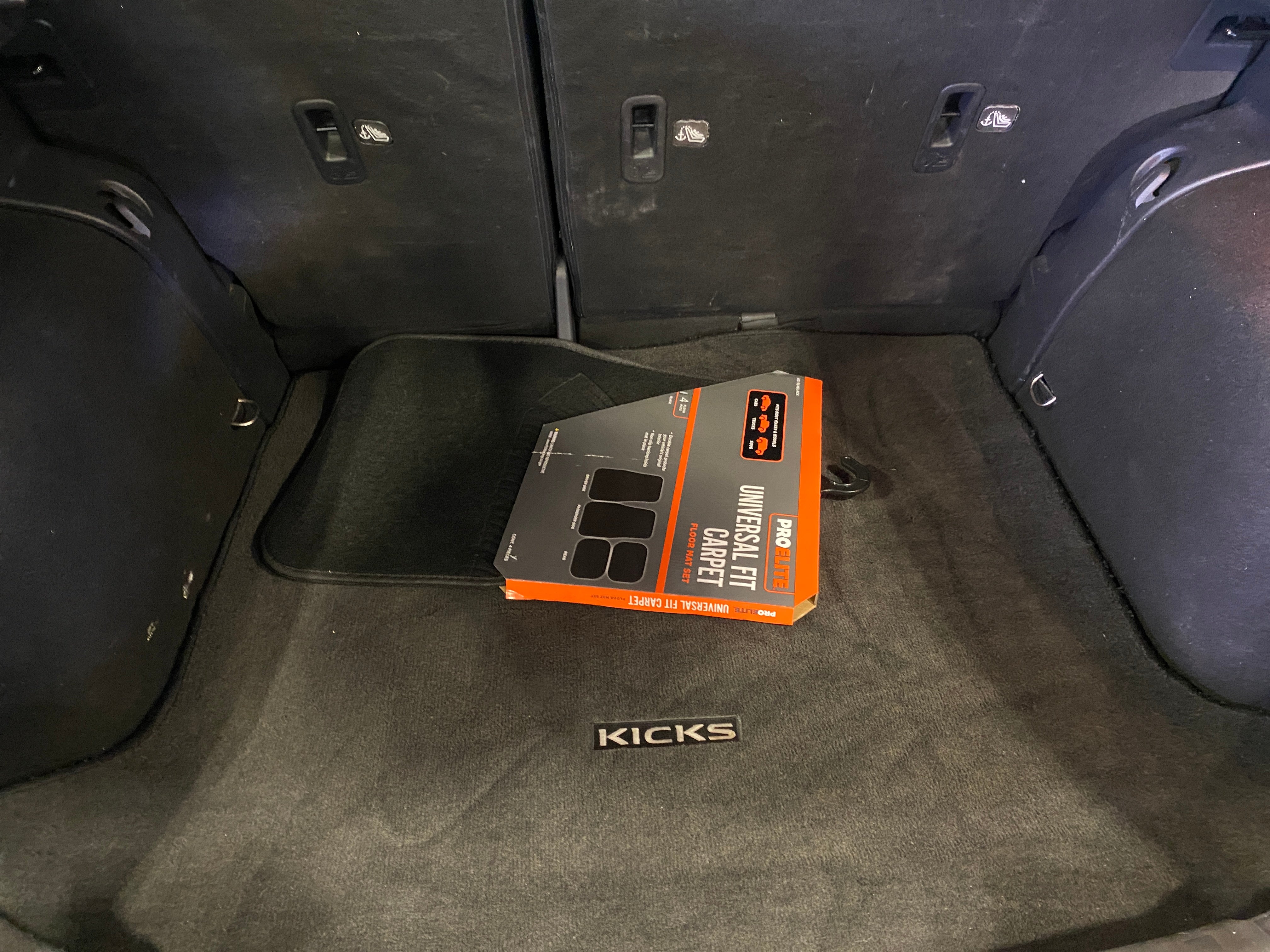 2019 Nissan Kicks SV 7