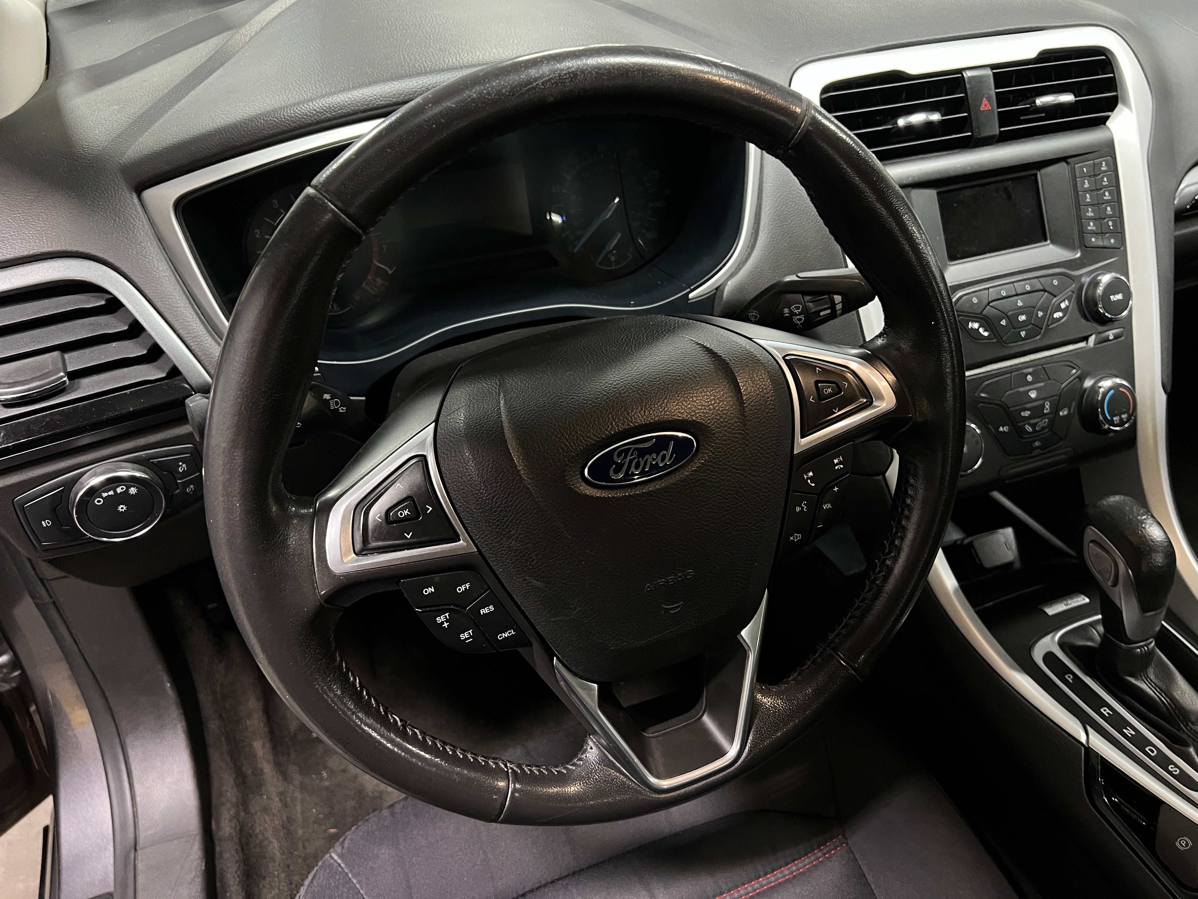2014 Ford Fusion SE 5