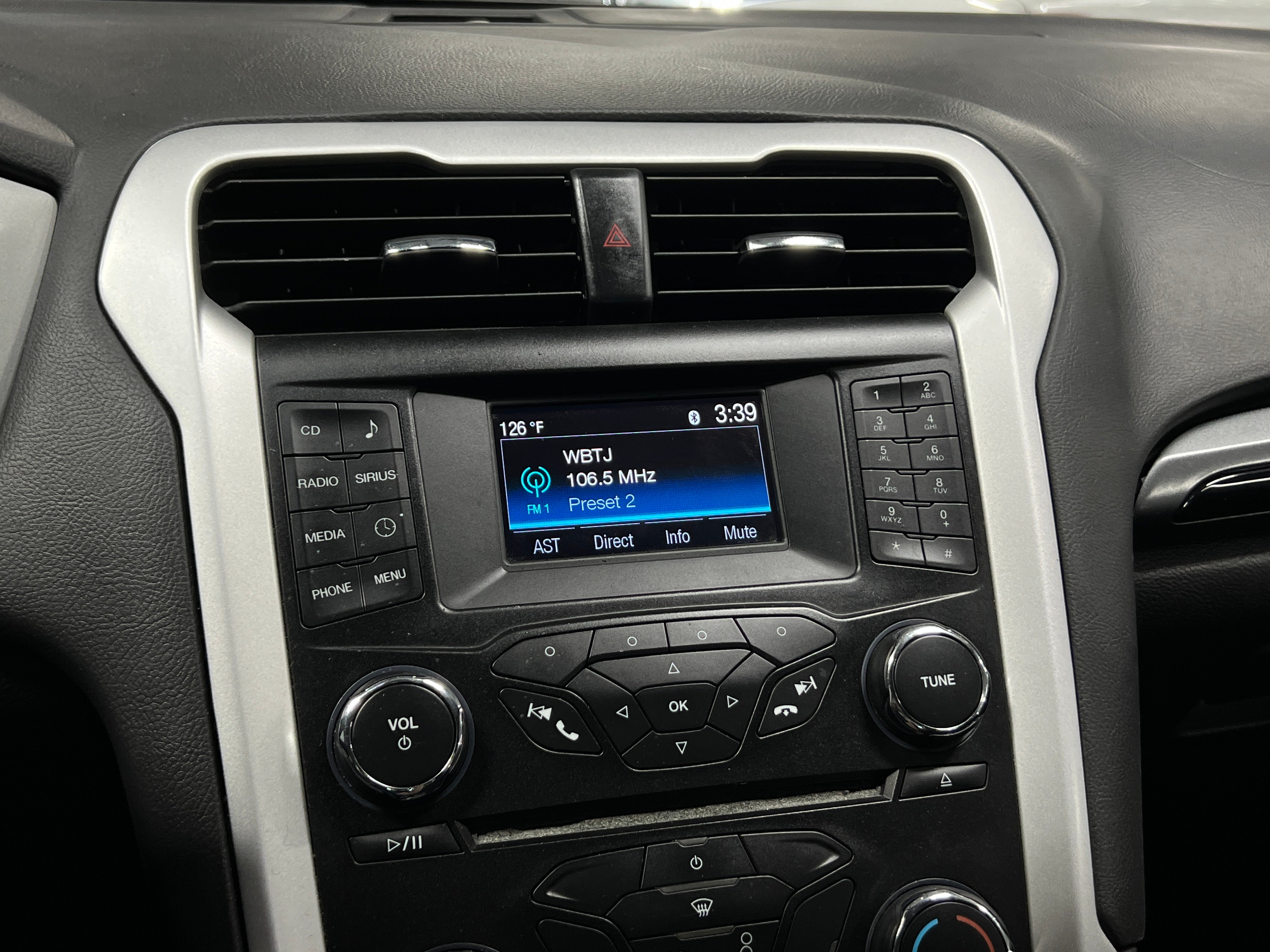 2014 Ford Fusion SE 4