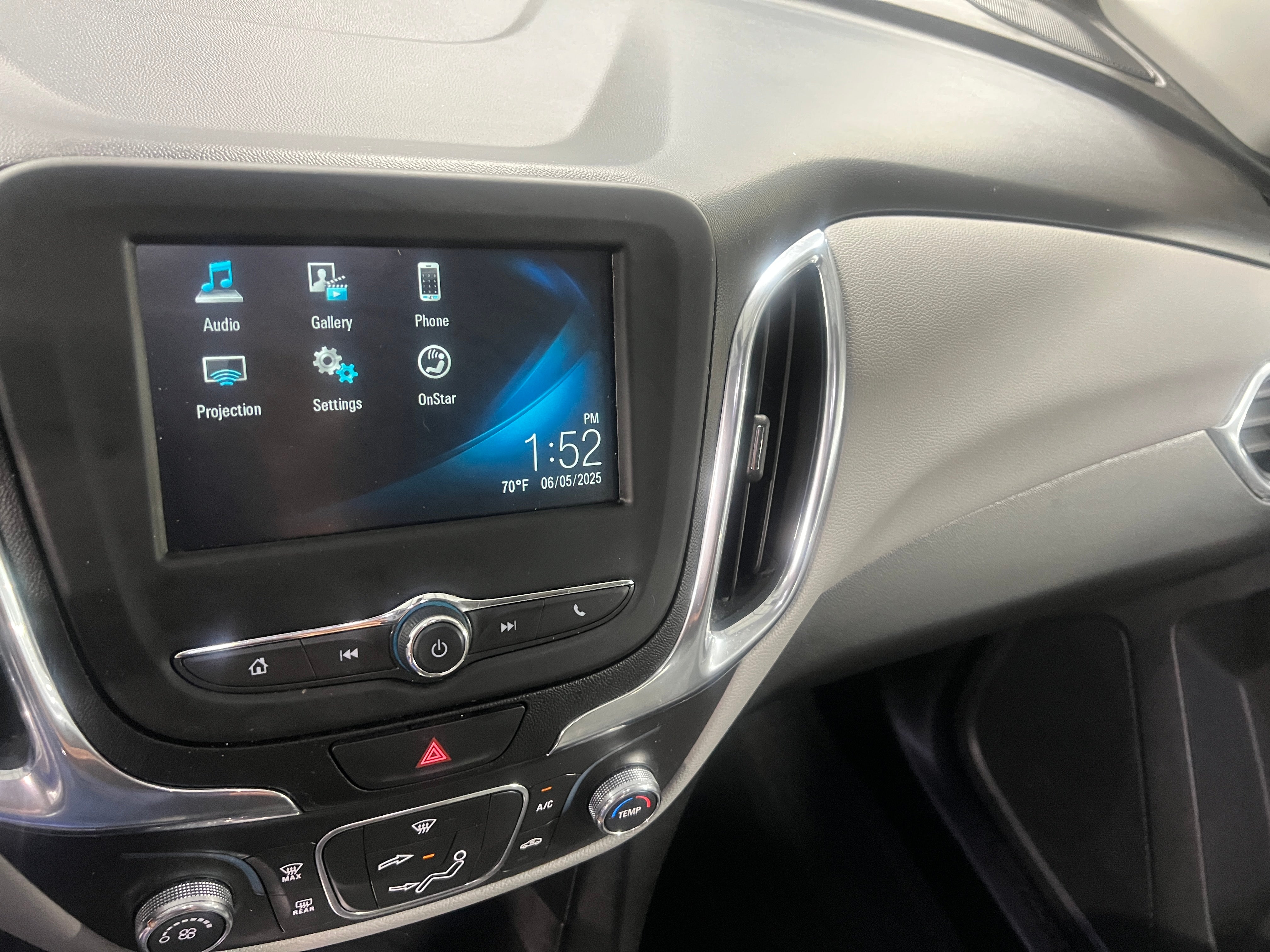 2018 Chevrolet Equinox LT 4