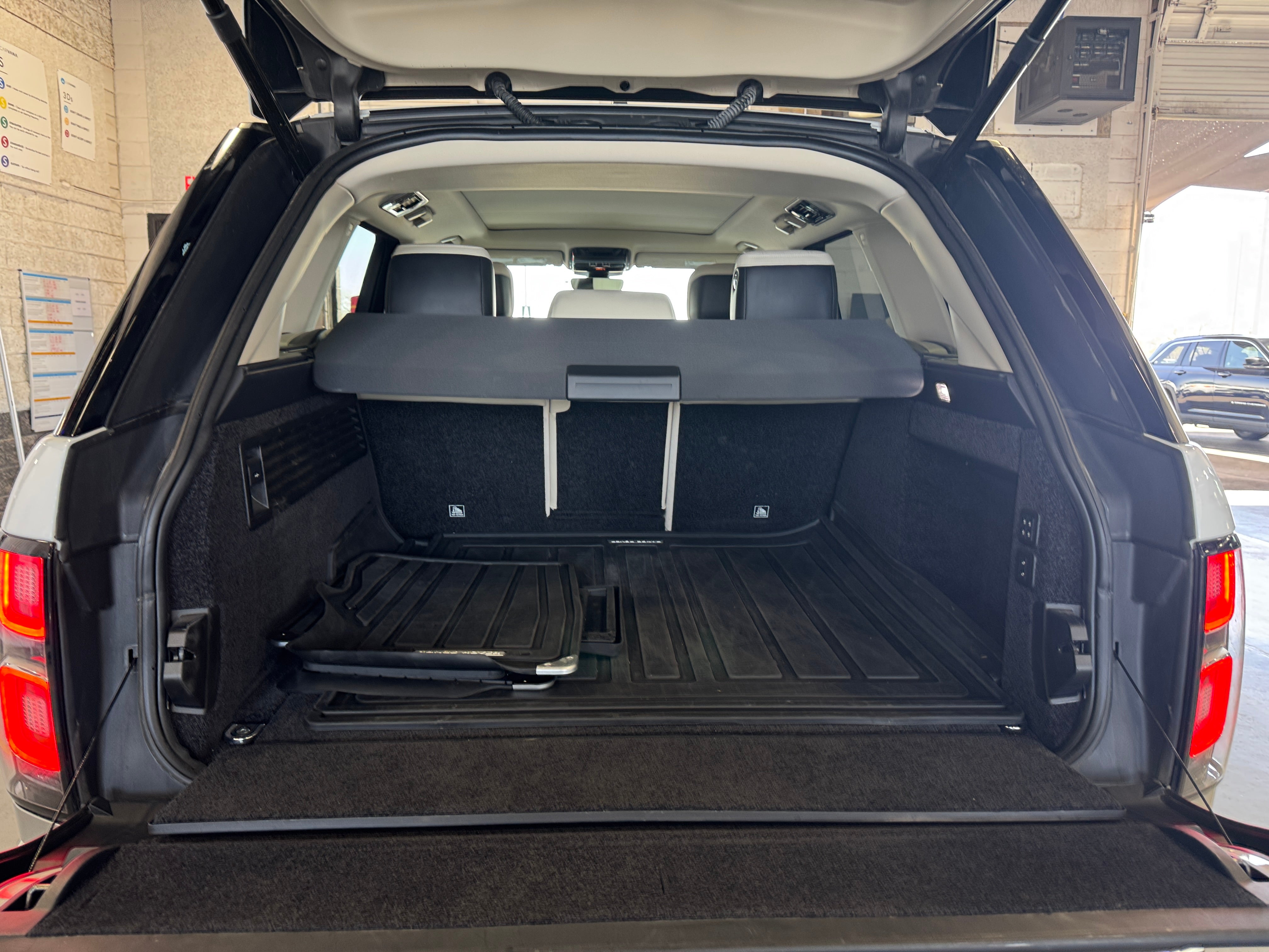 2021 Land Rover Range Rover HSE 6