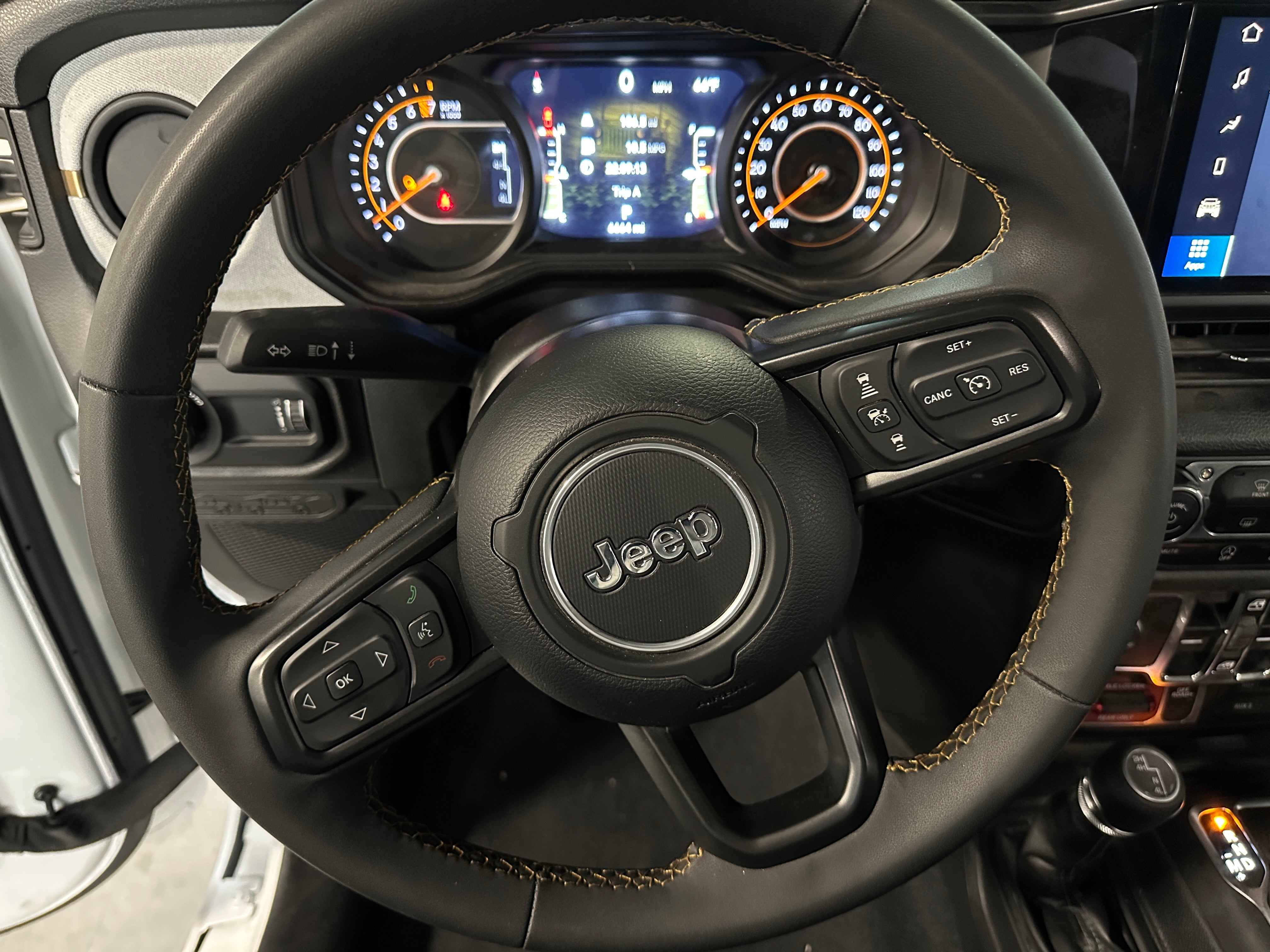 2024 Jeep Gladiator Willys 5