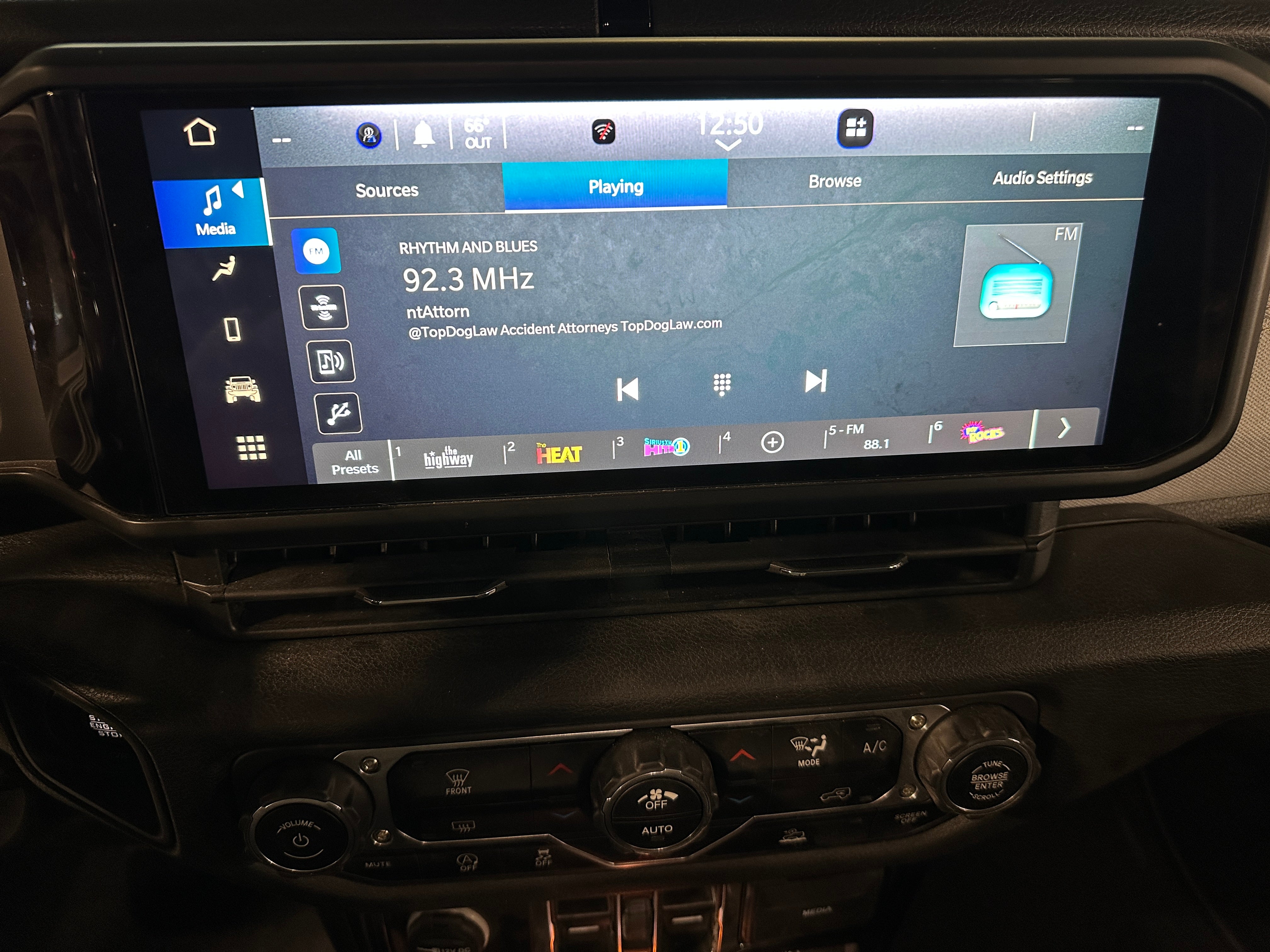 2024 Jeep Gladiator Willys 4