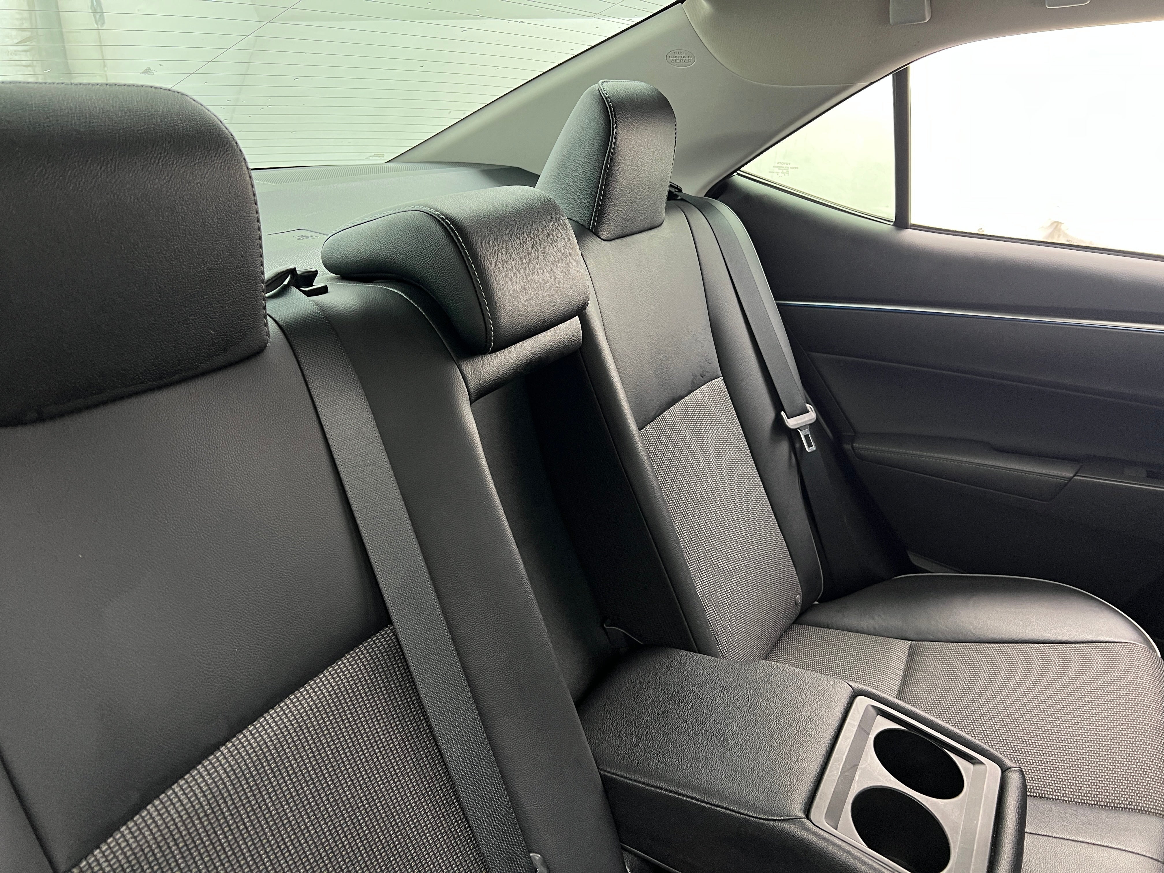 2016 Toyota Corolla S 6