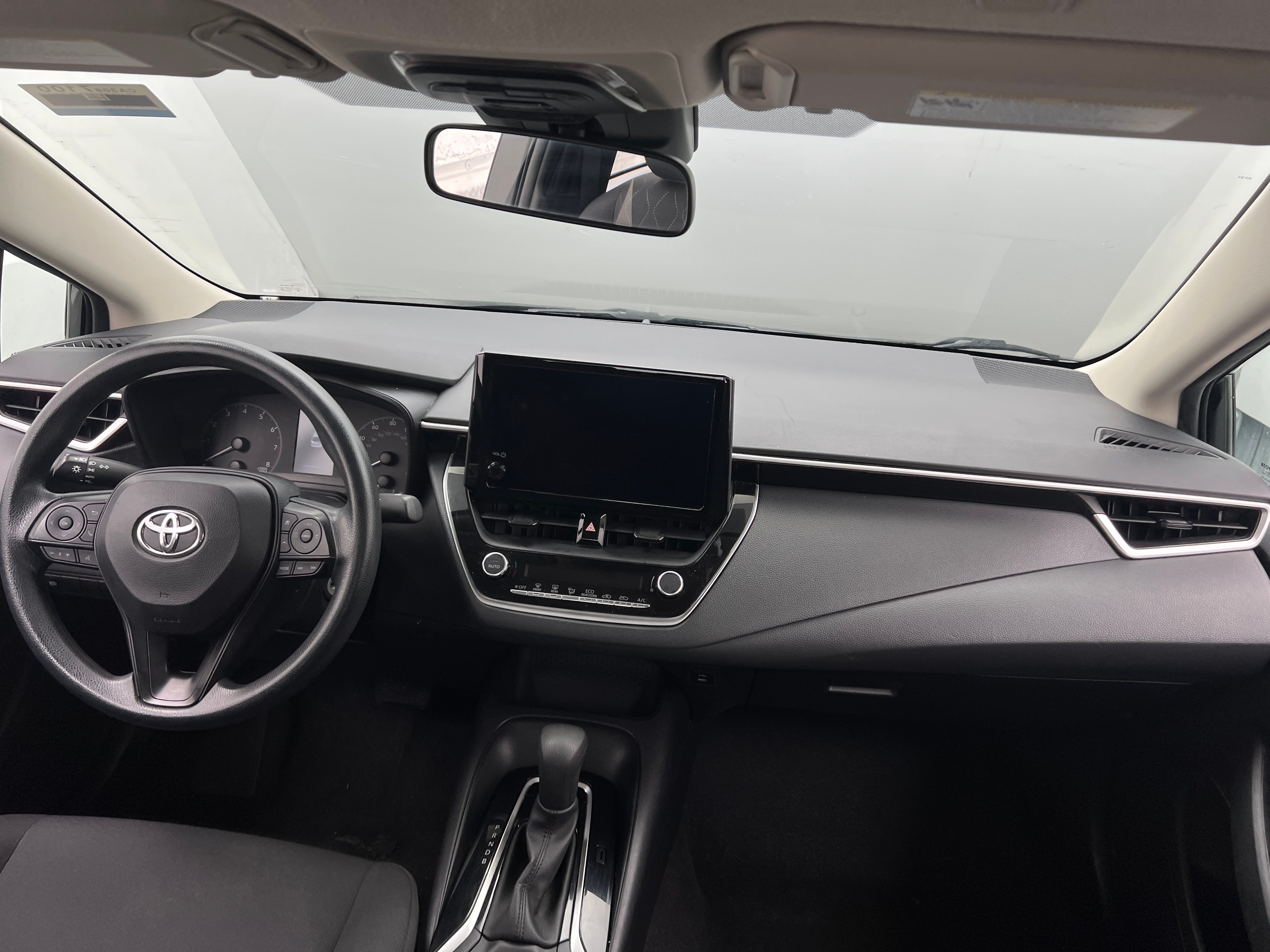 2023 Toyota Corolla LE 3