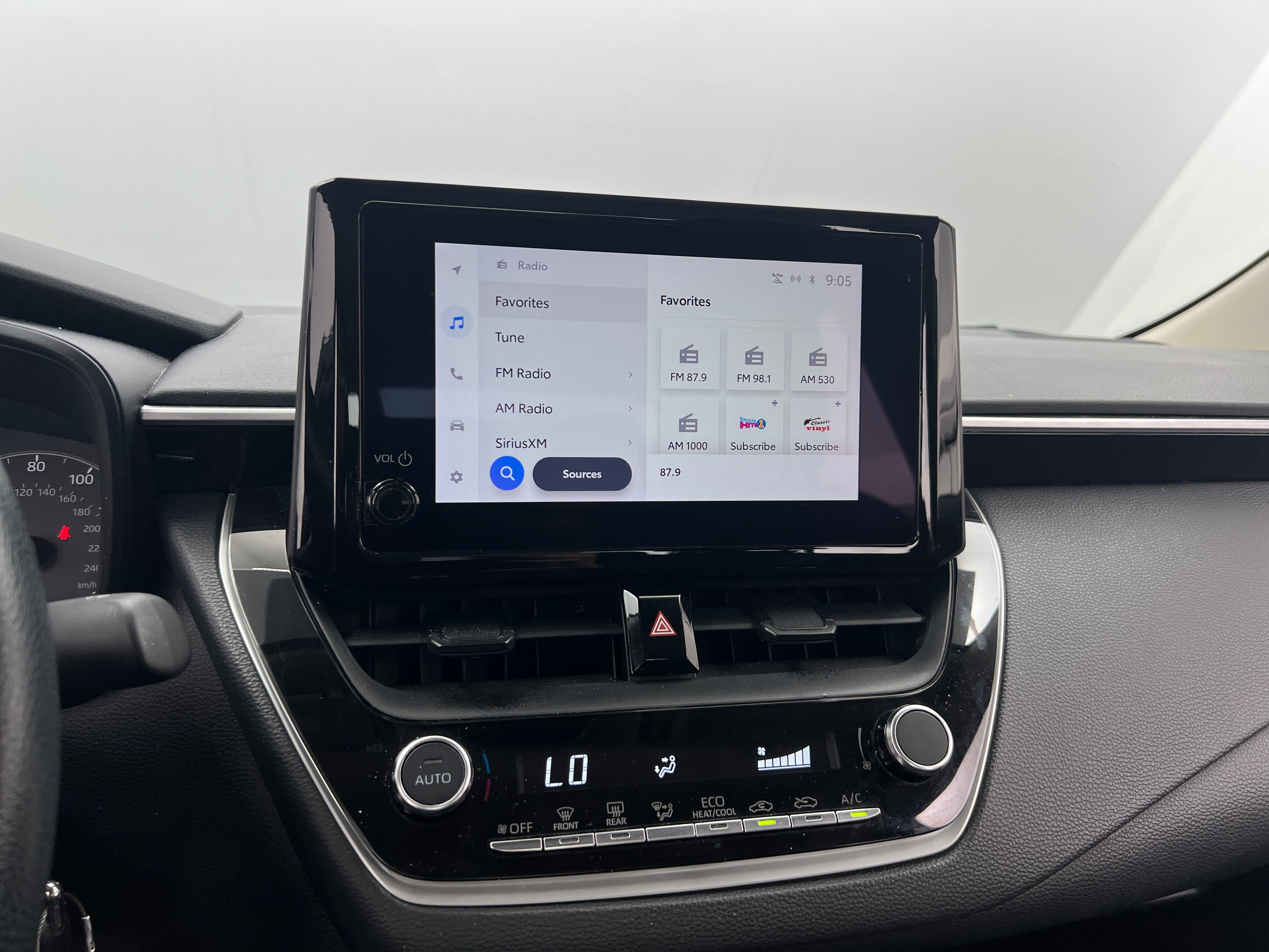 2023 Toyota Corolla LE 4