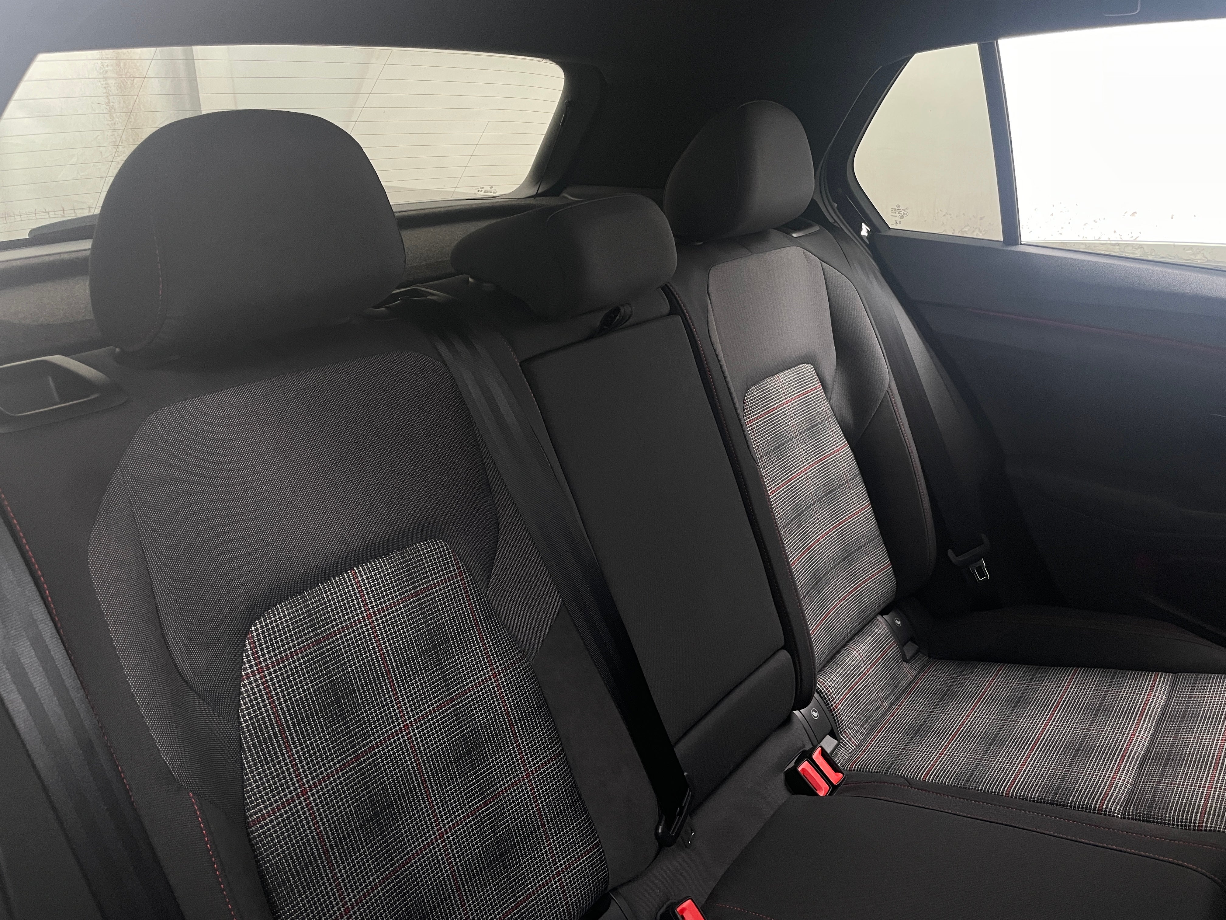 2024 Volkswagen Golf GTI 380 SE 6