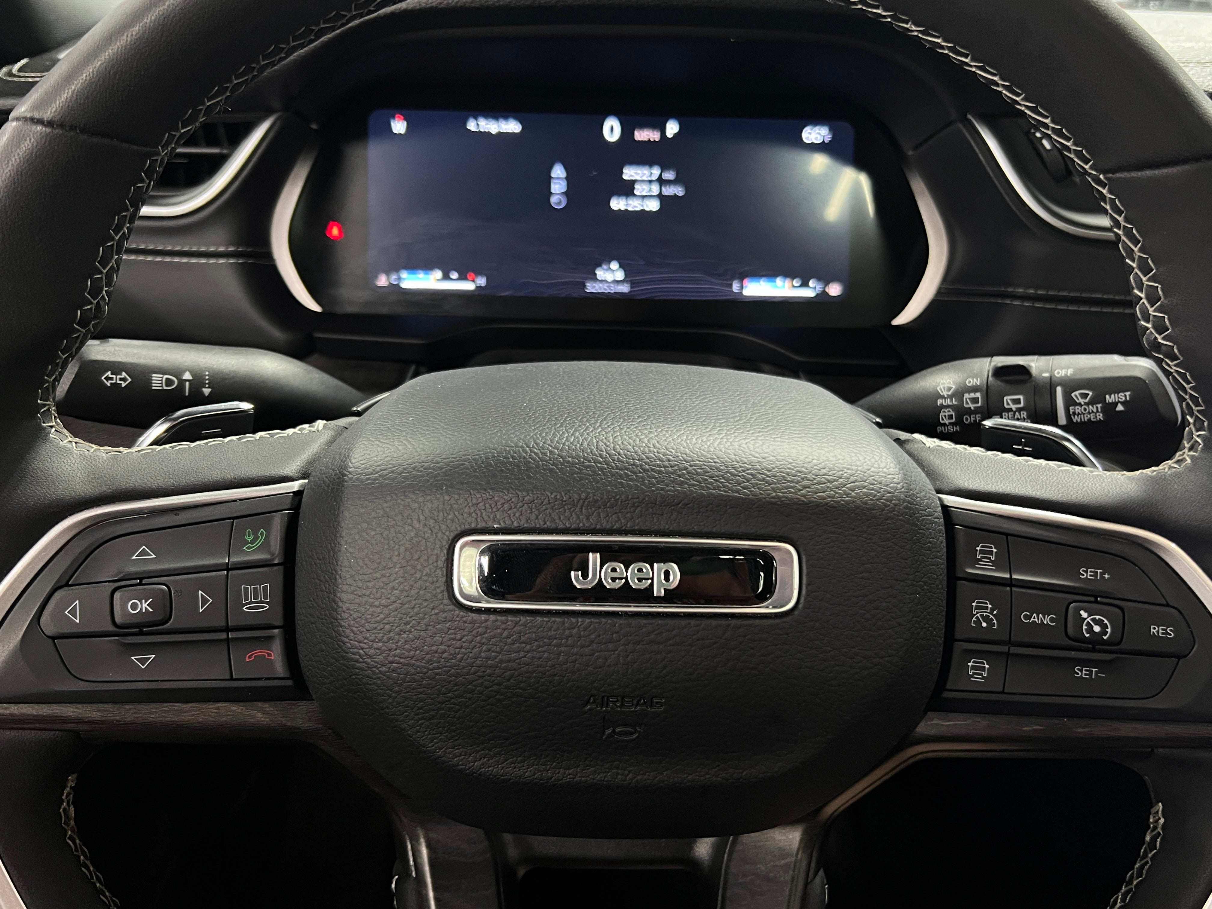2024 Jeep Grand Cherokee L Limited Edition 4