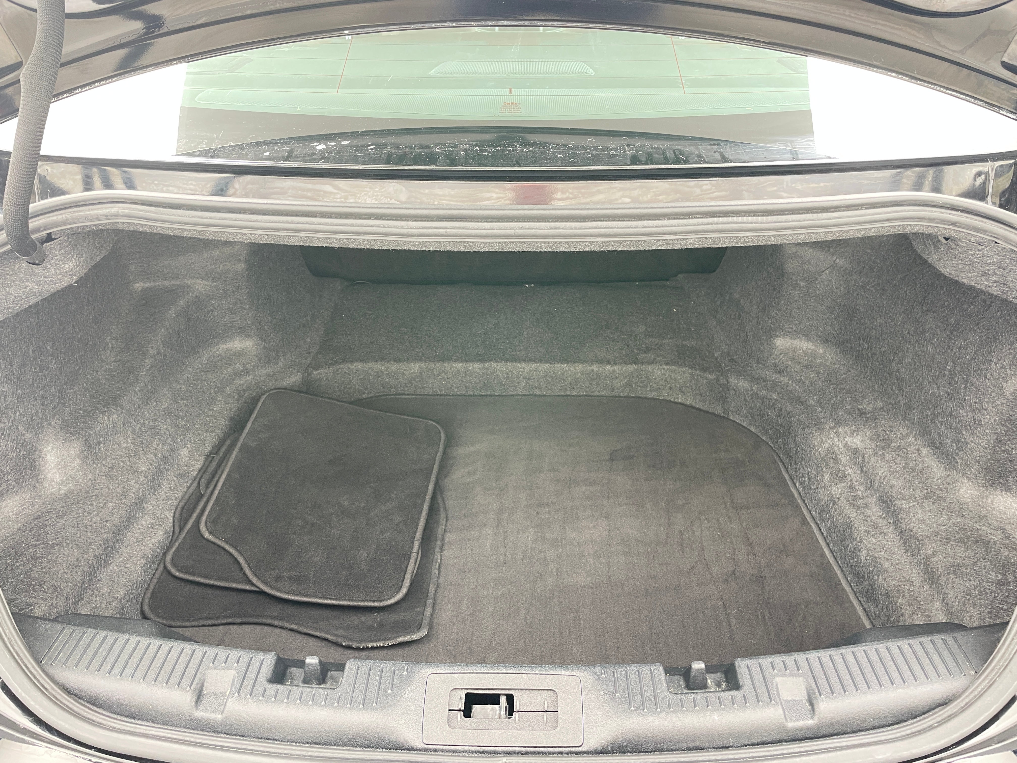 2016 Lincoln MKS  6