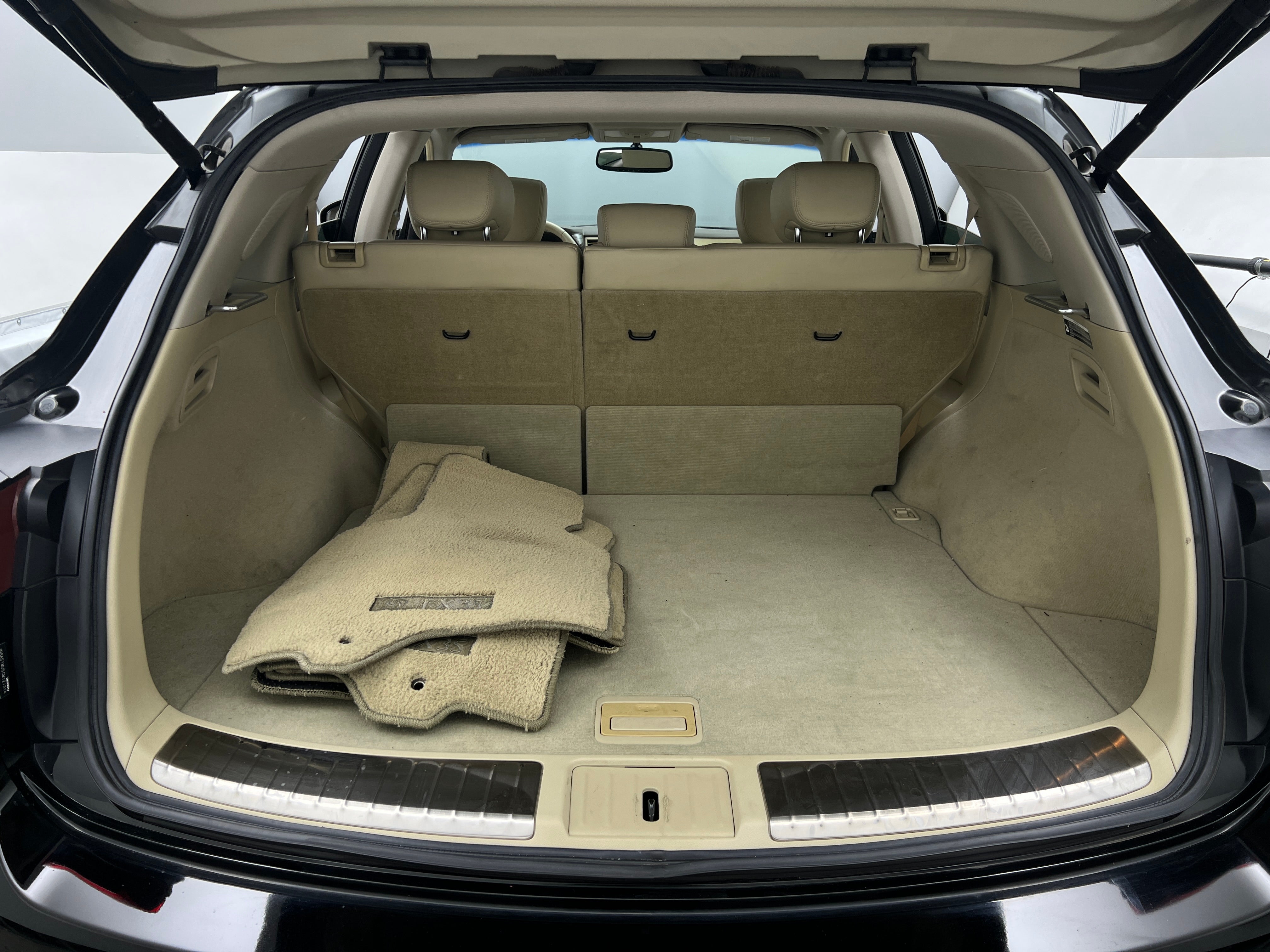 2012 INFINITI FX35  6