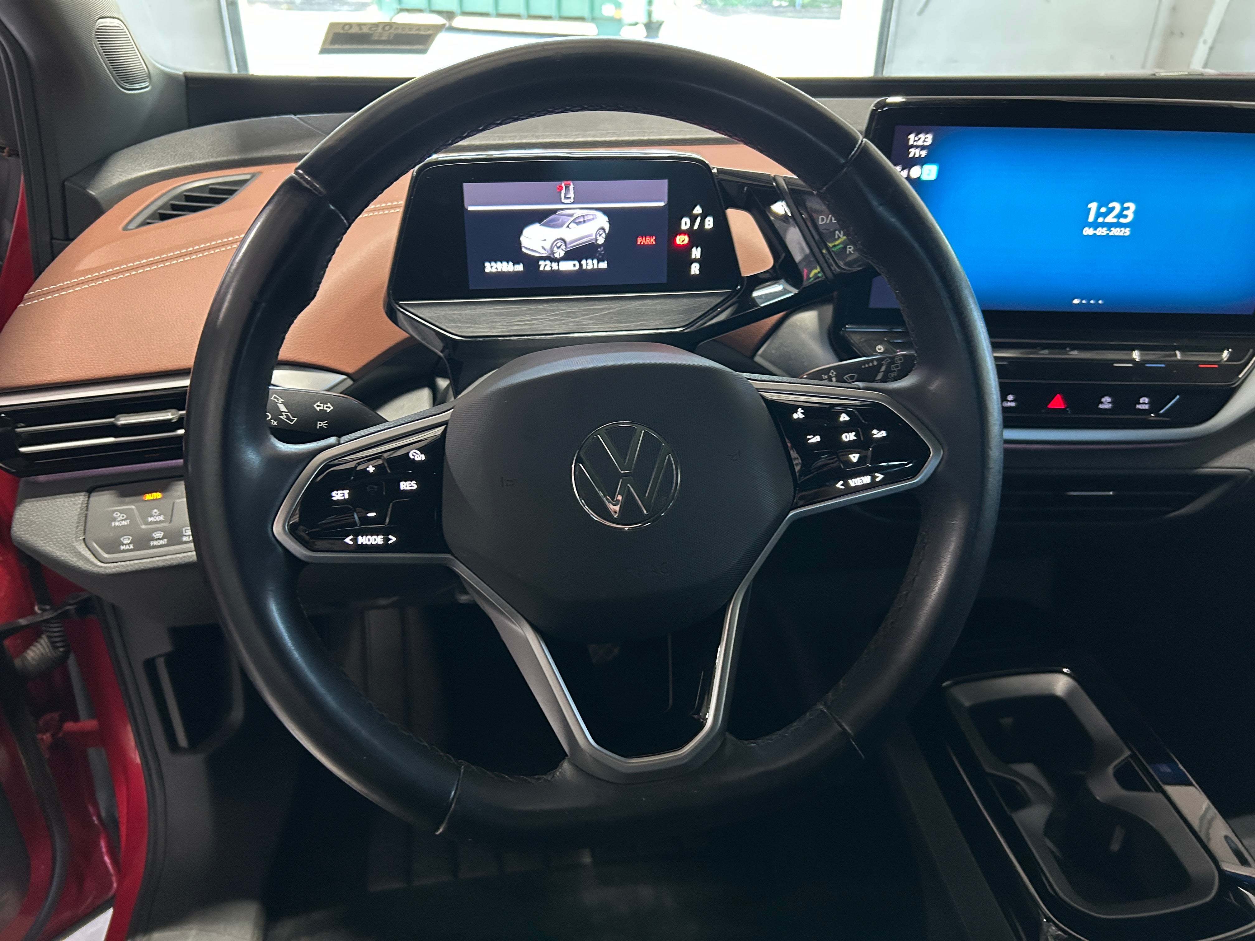 2022 Volkswagen ID.4 Pro S 4