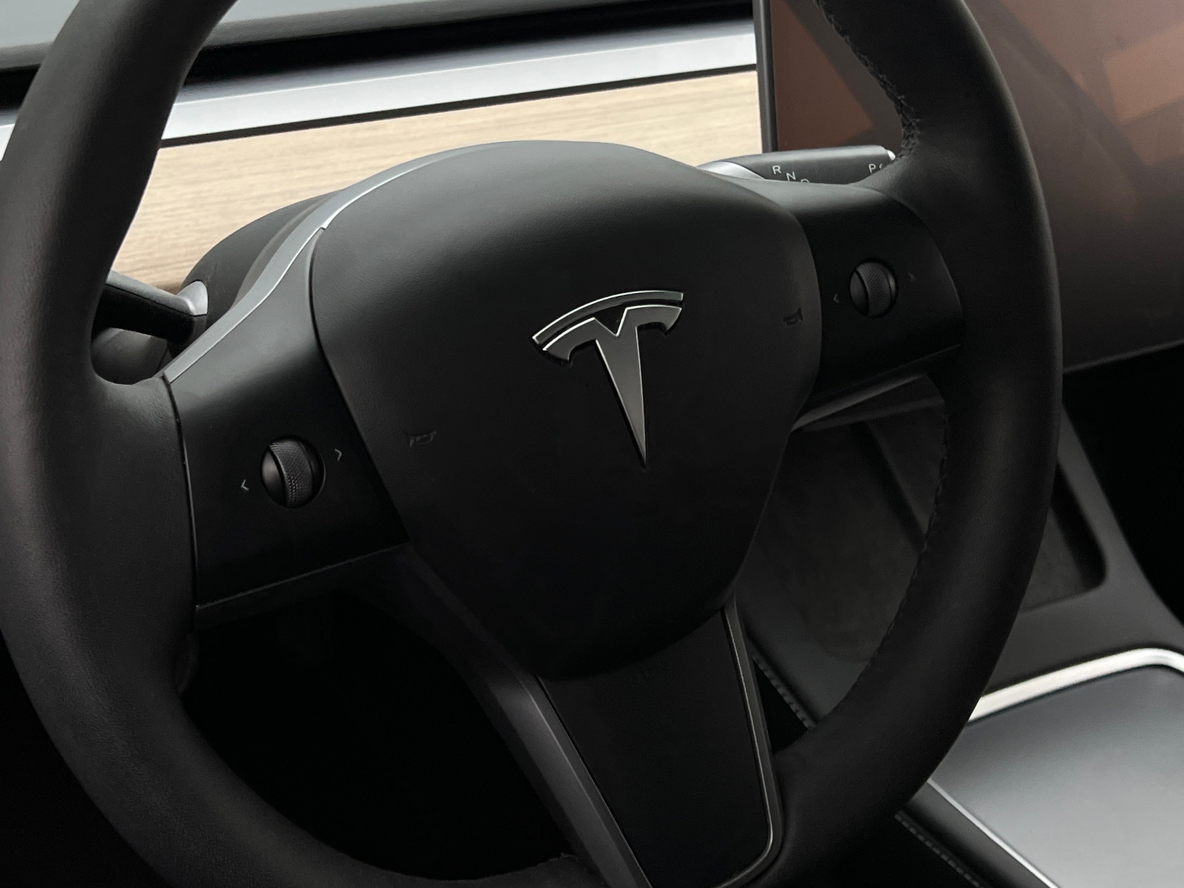 2023 Tesla Model 3 Standard Range 4