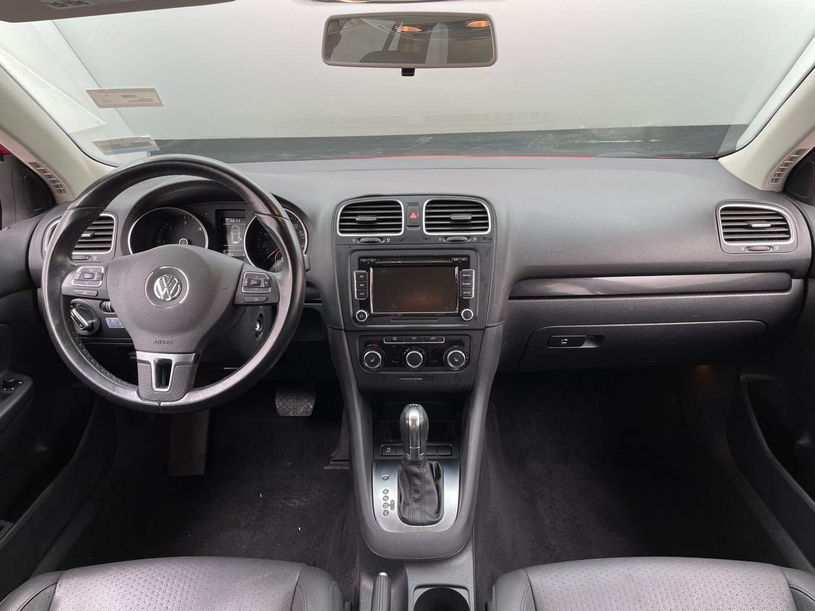 Thumbnail: 2014 Volkswagen Jetta - 2