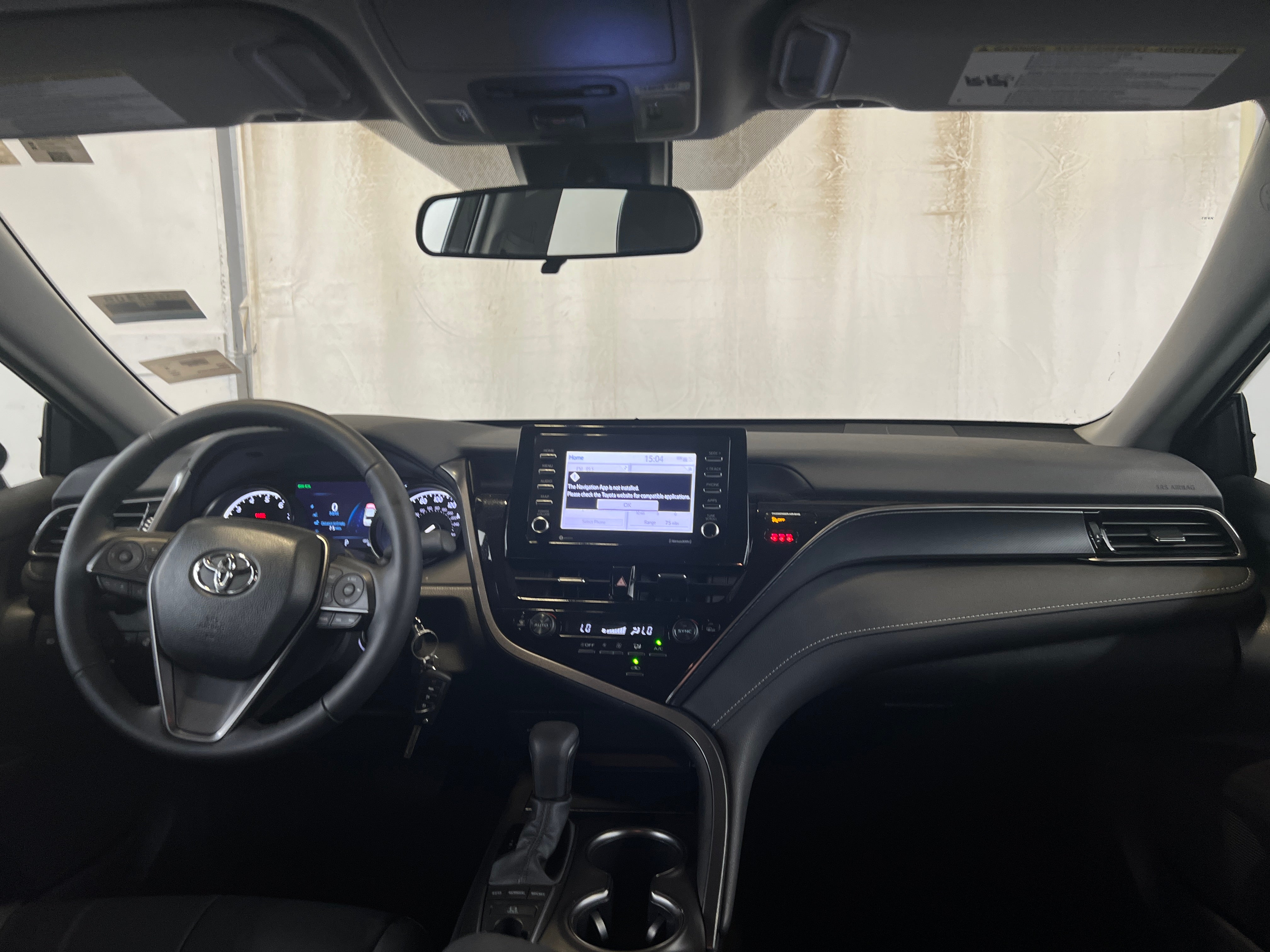 2024 Toyota Camry SE 3