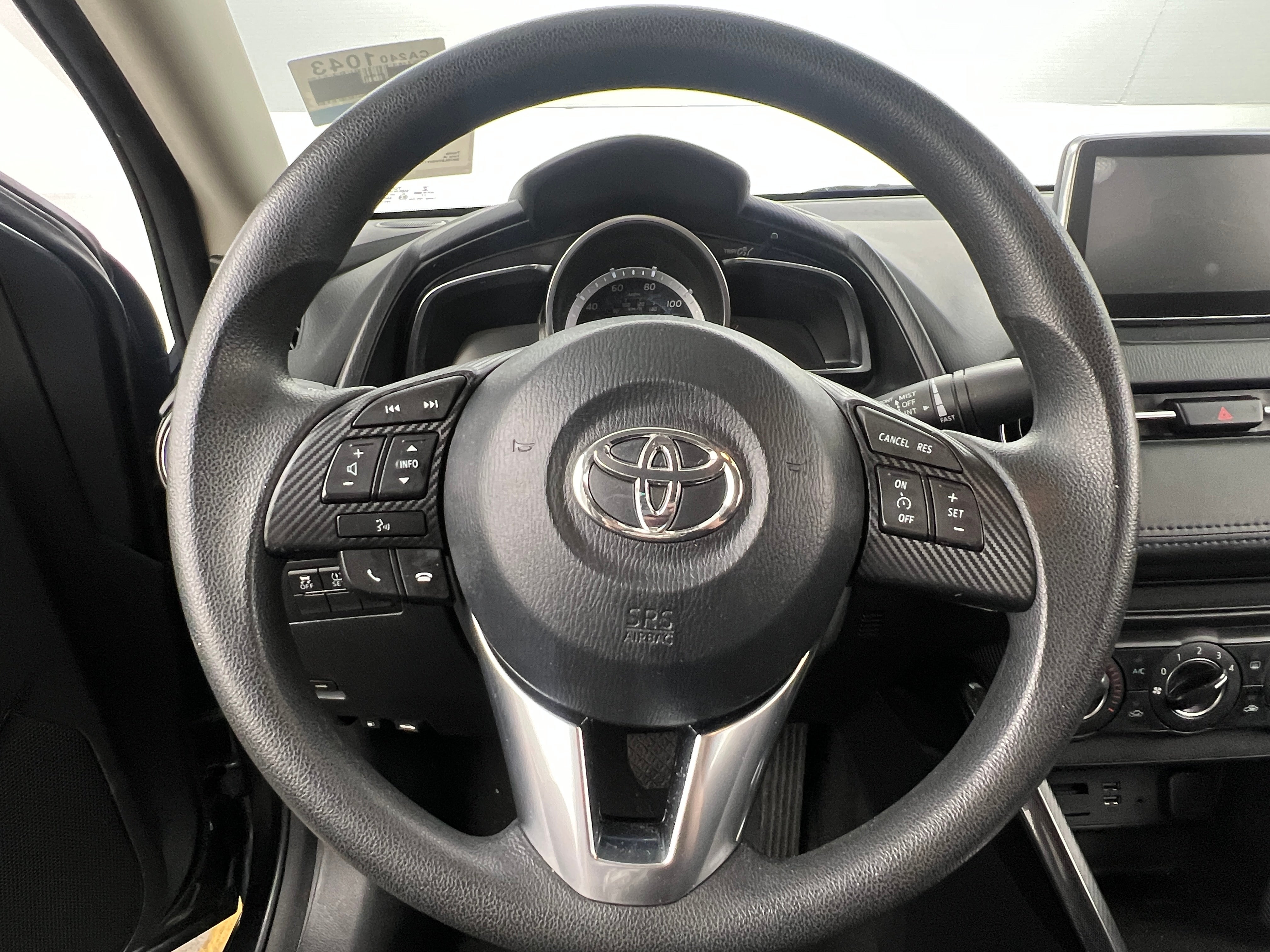 2017 Toyota Yaris iA Base 5