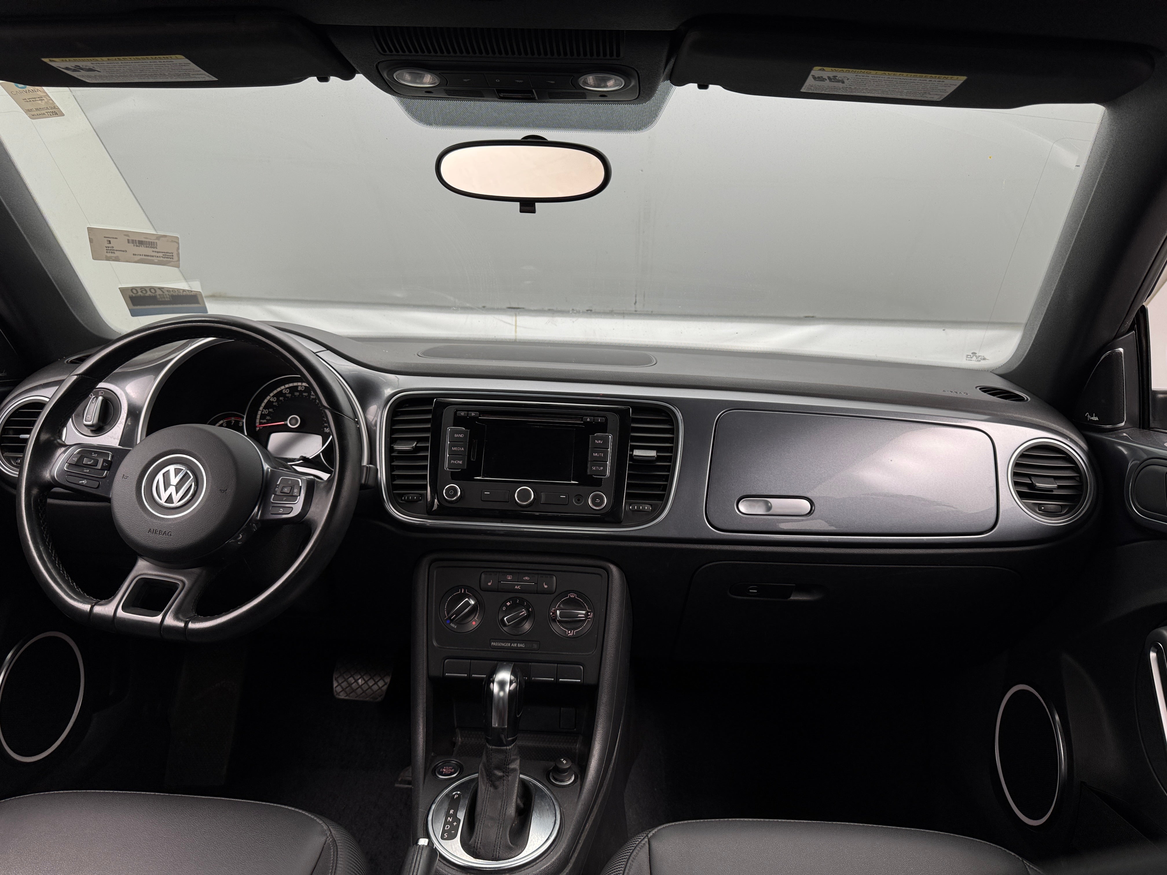 2013 Volkswagen Beetle  3