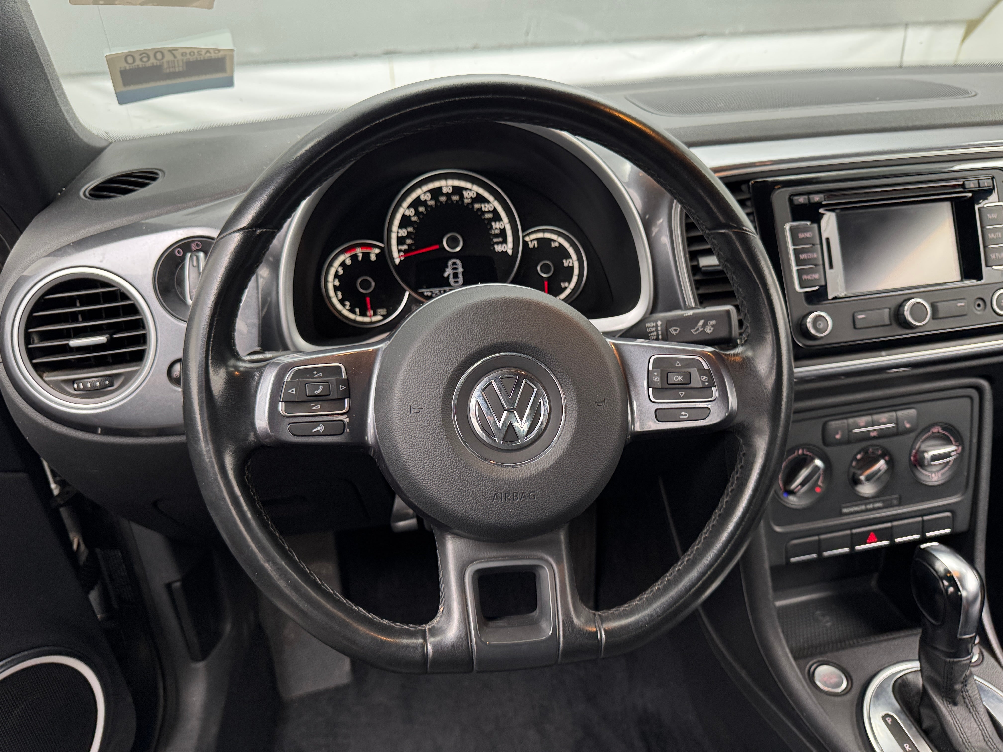 2013 Volkswagen Beetle  5